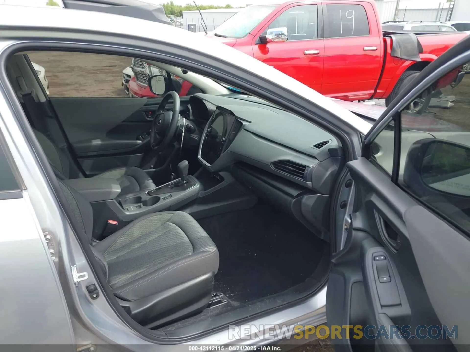 5 Photograph of a damaged car JF2GUADC3R8897635 SUBARU CROSSTREK 2024