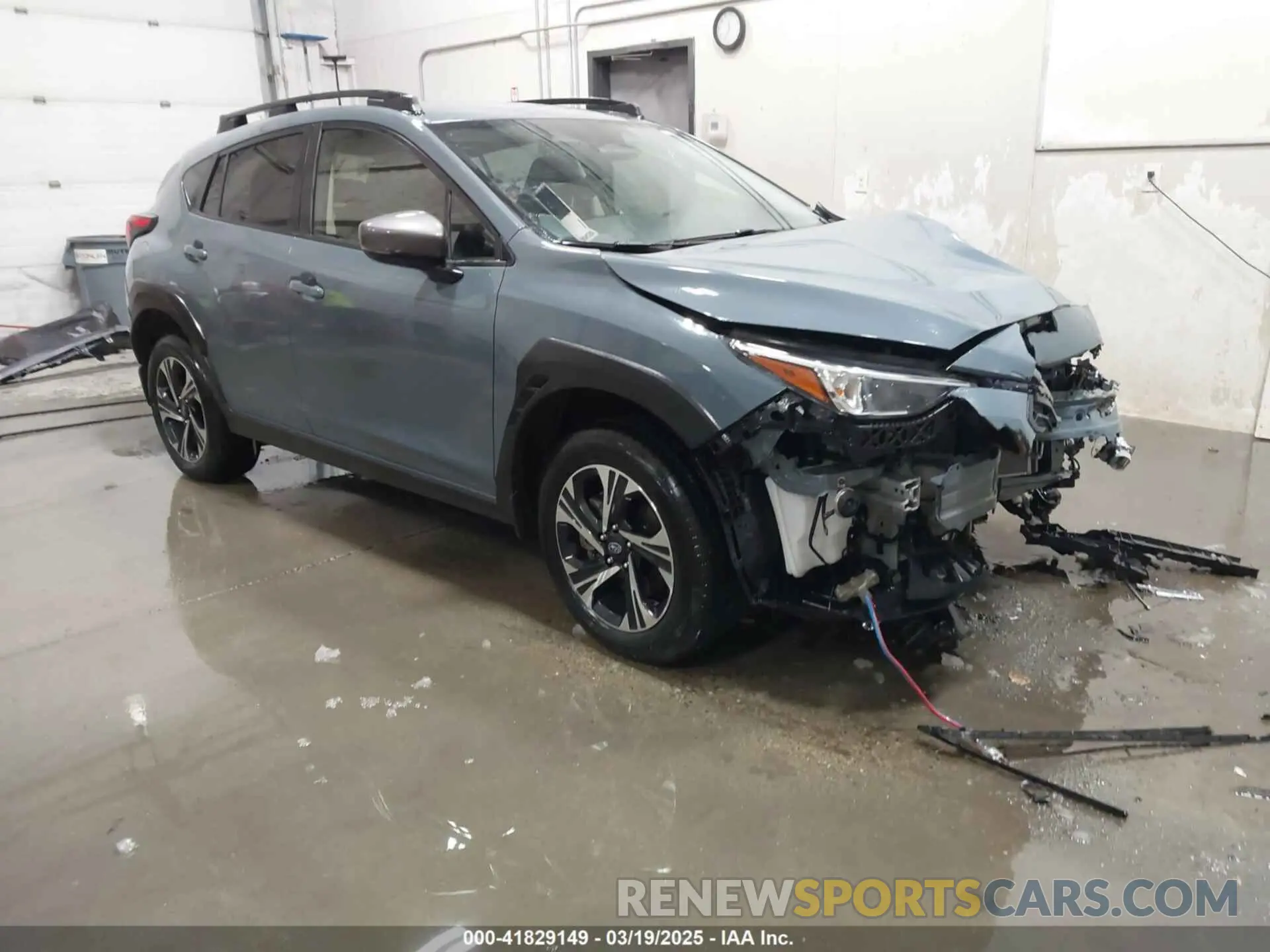 1 Photograph of a damaged car JF2GUADC4R8252489 SUBARU CROSSTREK 2024