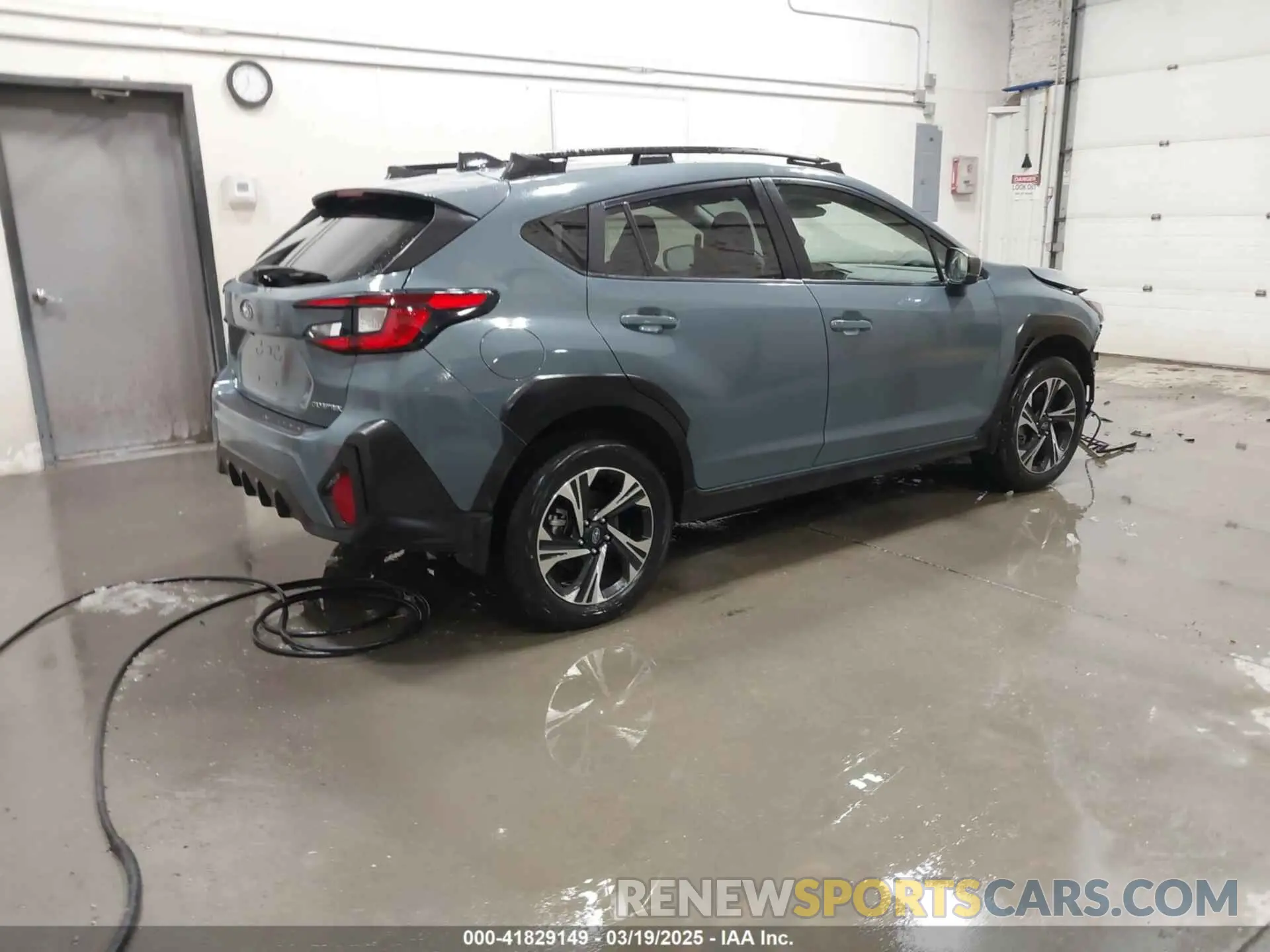 4 Photograph of a damaged car JF2GUADC4R8252489 SUBARU CROSSTREK 2024