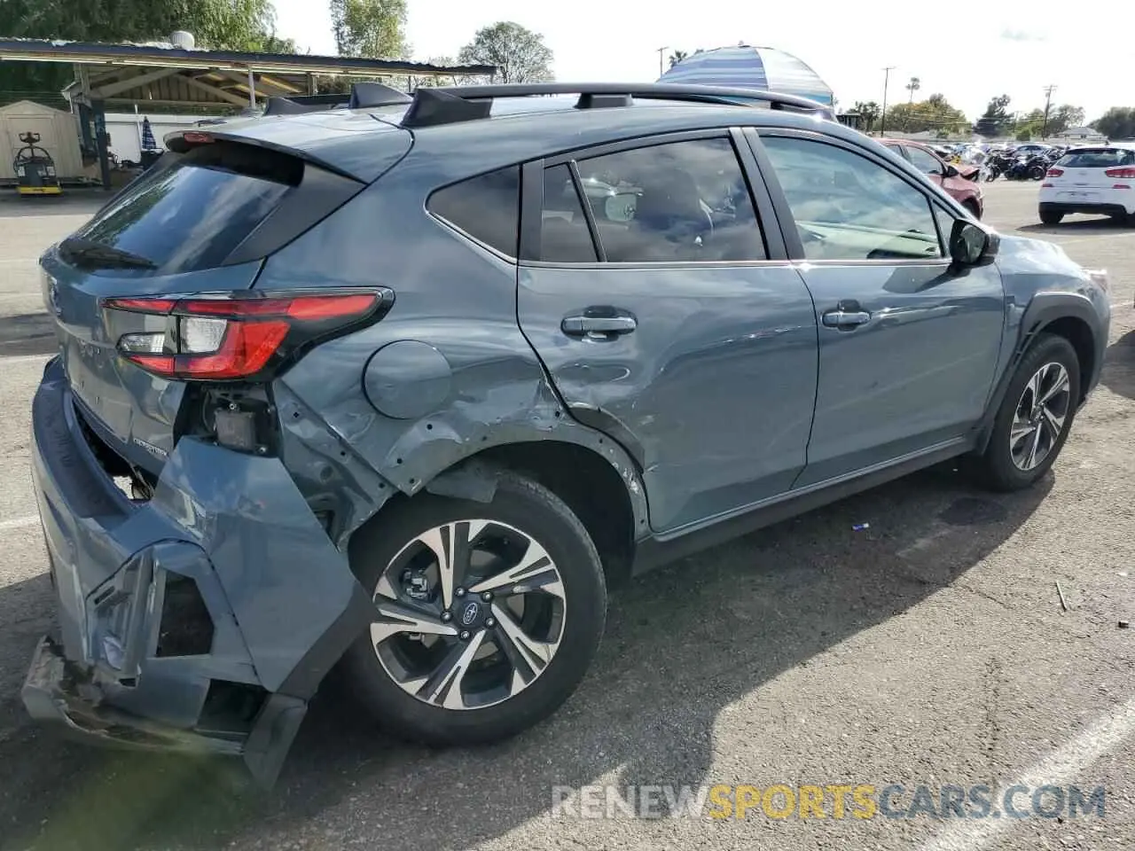 3 Photograph of a damaged car JF2GUADC4R8268112 SUBARU CROSSTREK 2024
