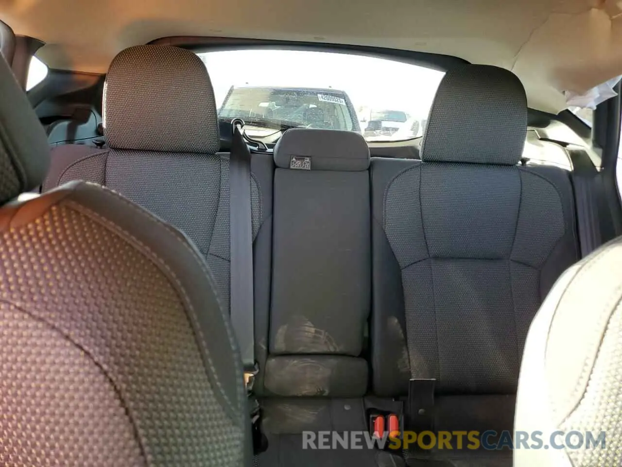 10 Photograph of a damaged car JF2GUADC4R8292720 SUBARU CROSSTREK 2024