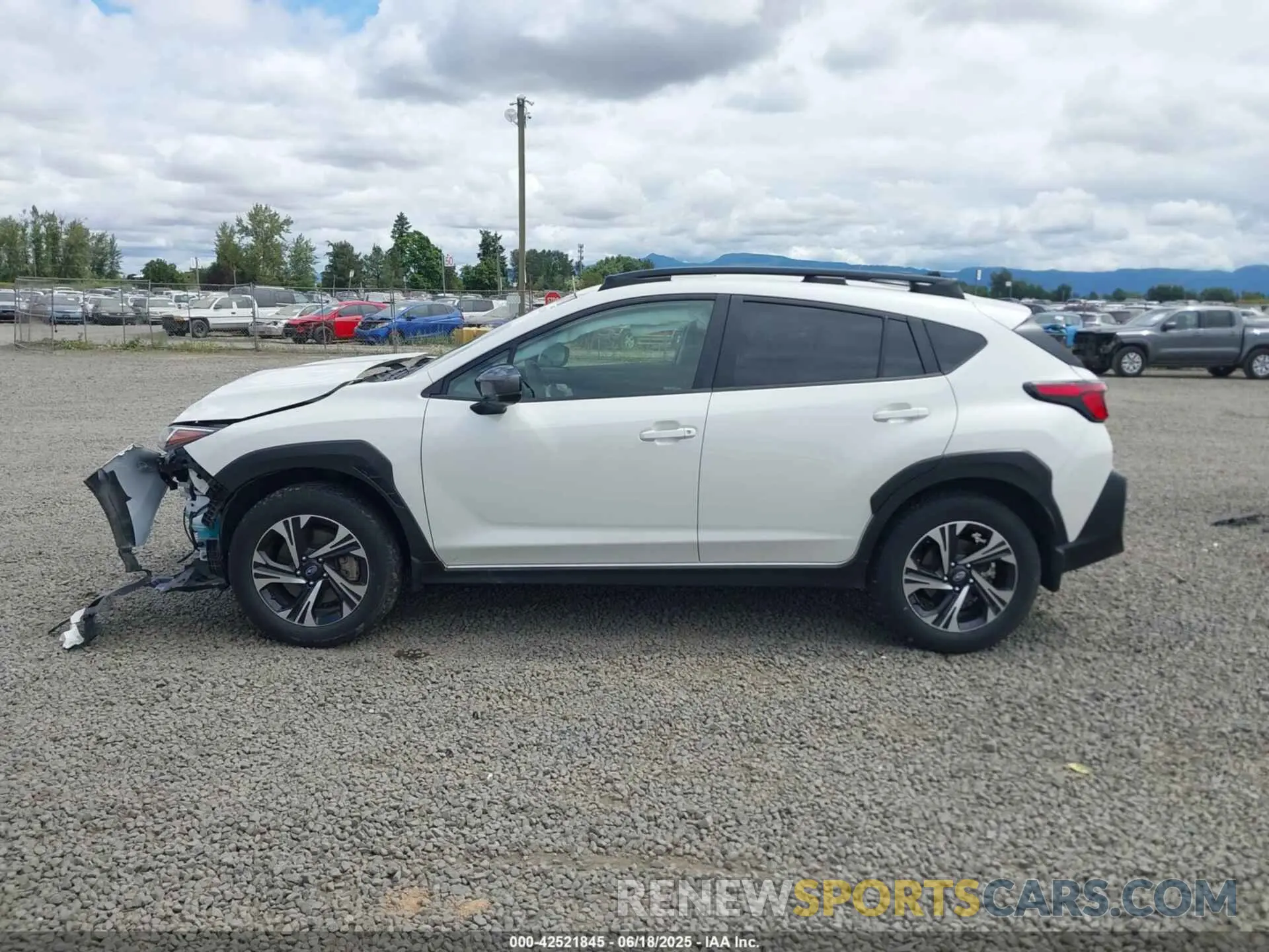 15 Photograph of a damaged car JF2GUADC4R8296847 SUBARU CROSSTREK 2024