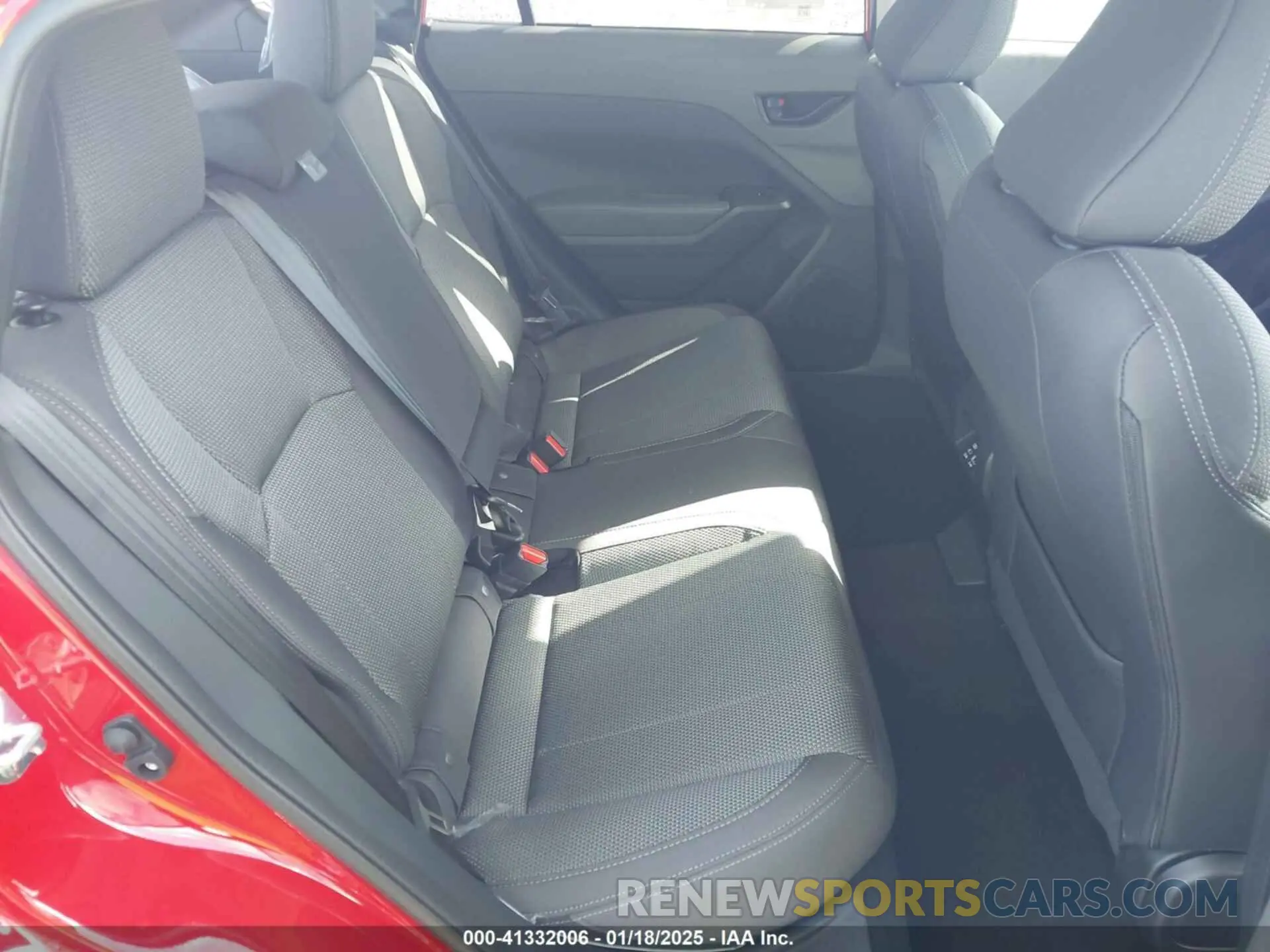 8 Photograph of a damaged car JF2GUADC4R8865986 SUBARU CROSSTREK 2024