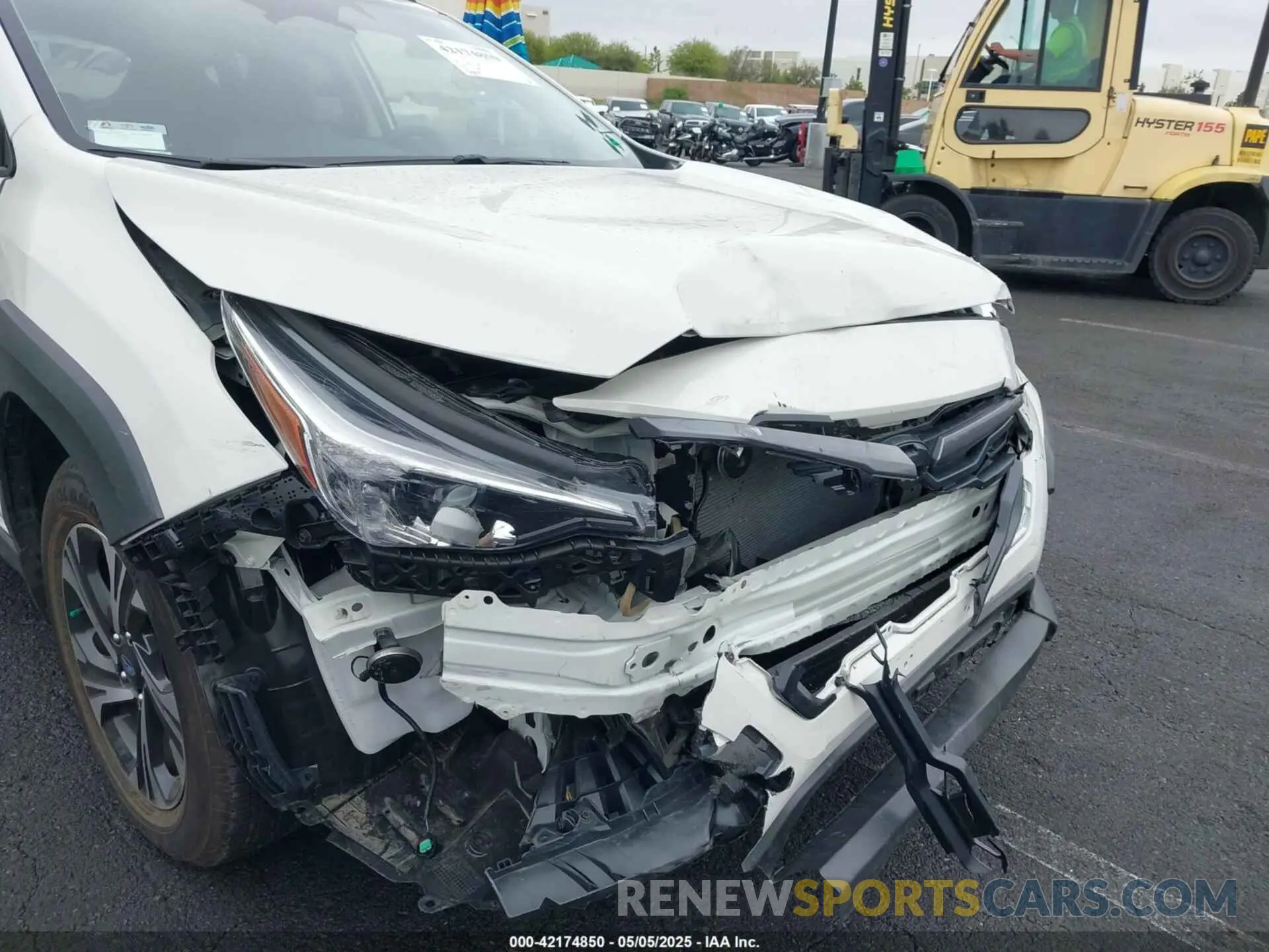 19 Photograph of a damaged car JF2GUADC5R8290118 SUBARU CROSSTREK 2024