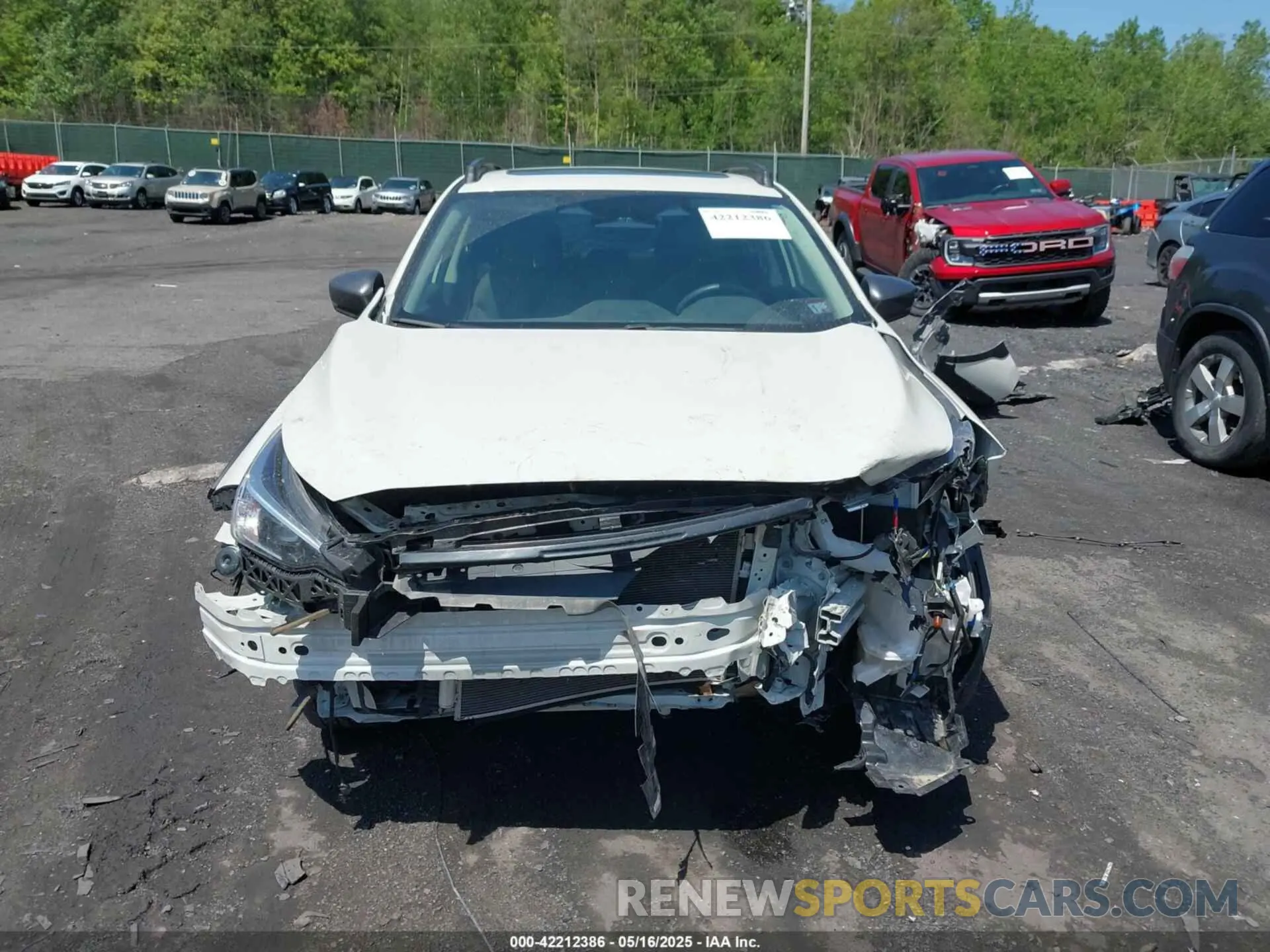 12 Photograph of a damaged car JF2GUADC5R8298283 SUBARU CROSSTREK 2024