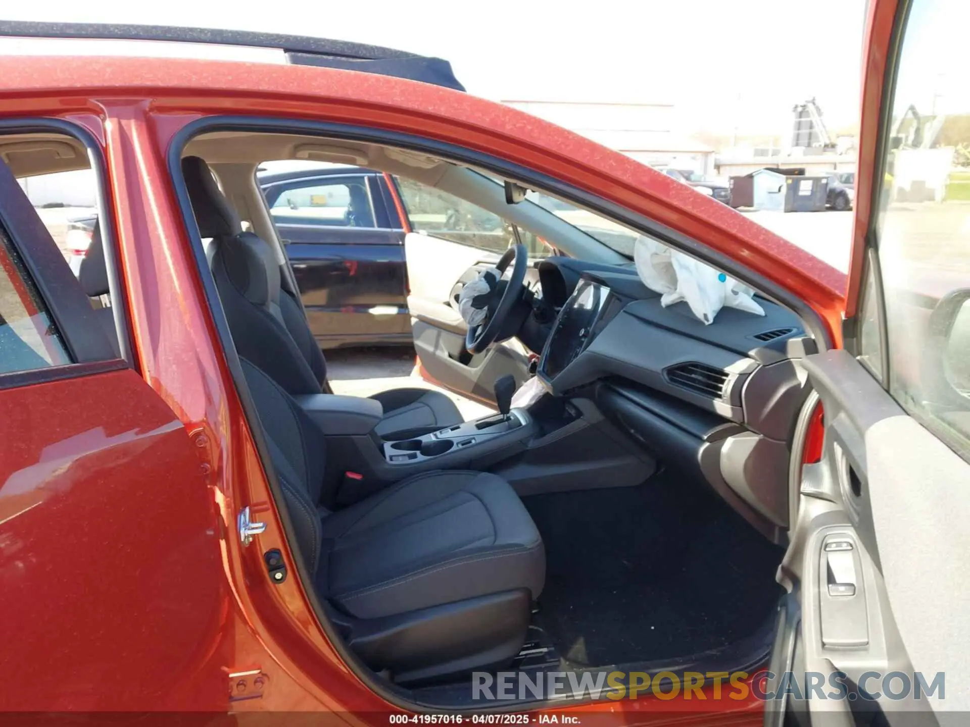 5 Photograph of a damaged car JF2GUADC5RH334098 SUBARU CROSSTREK 2024
