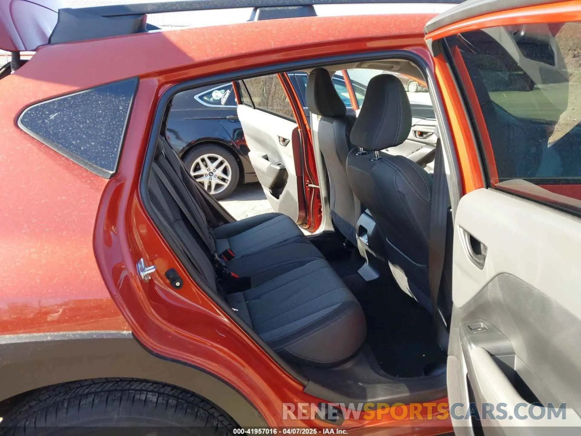 8 Photograph of a damaged car JF2GUADC5RH334098 SUBARU CROSSTREK 2024