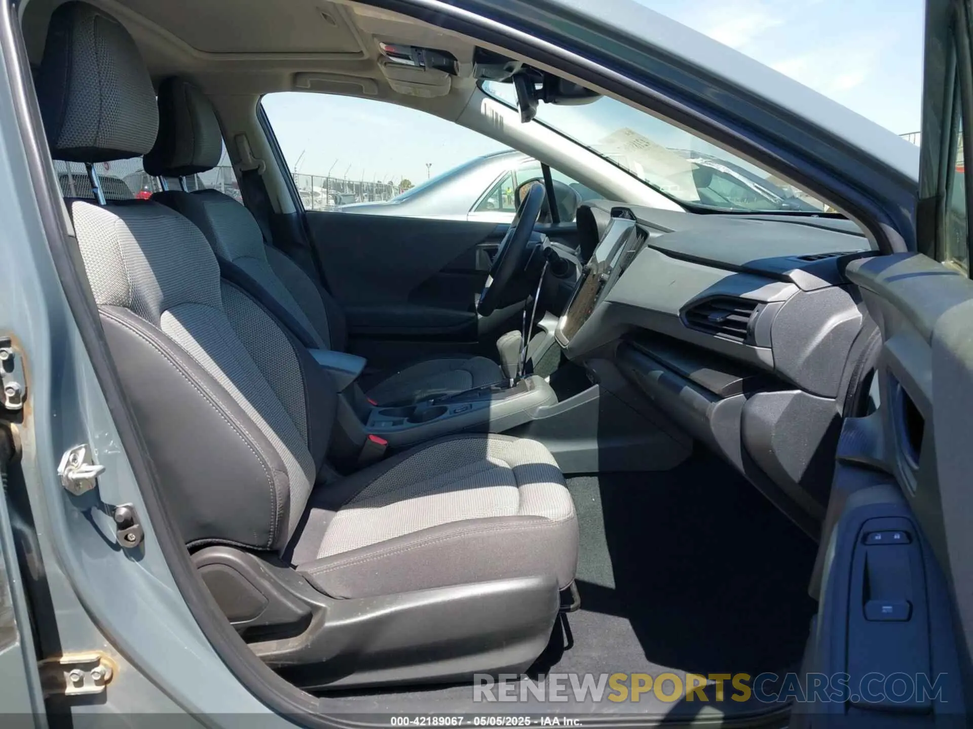 5 Photograph of a damaged car JF2GUADC6R8214231 SUBARU CROSSTREK 2024