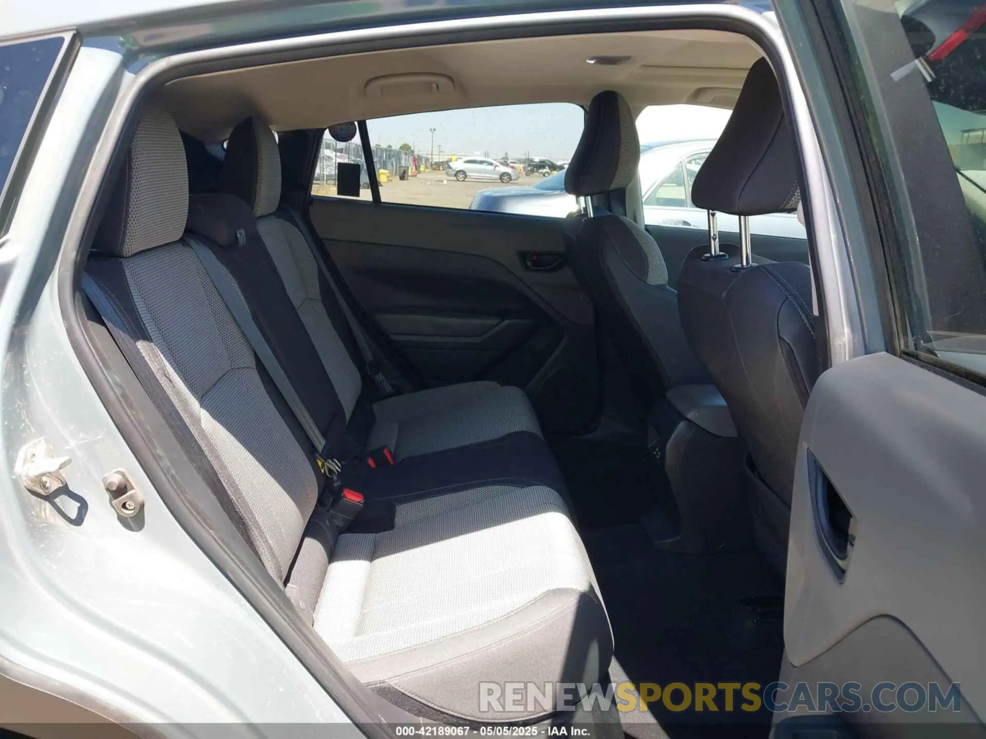 8 Photograph of a damaged car JF2GUADC6R8214231 SUBARU CROSSTREK 2024