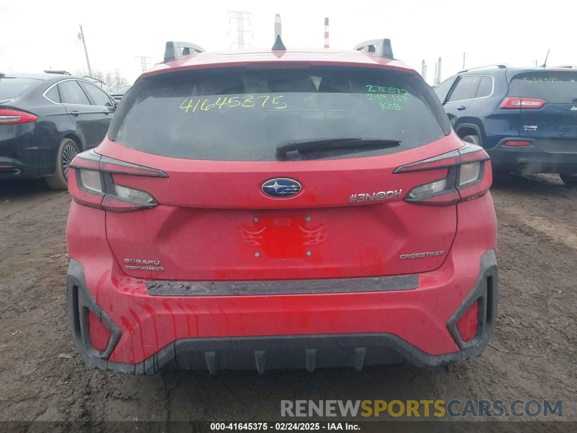 17 Photograph of a damaged car JF2GUADC6R8252056 SUBARU CROSSTREK 2024