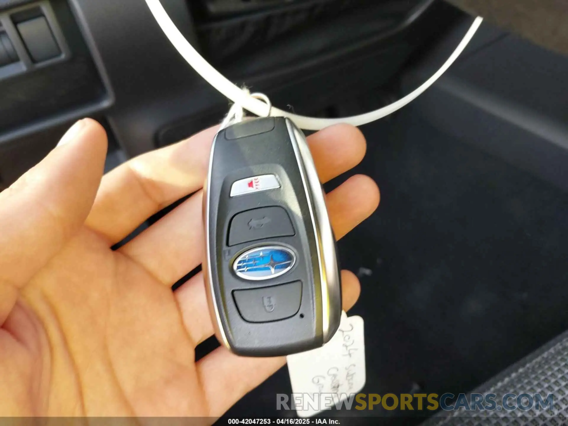 11 Photograph of a damaged car JF2GUADC6R8861275 SUBARU CROSSTREK 2024
