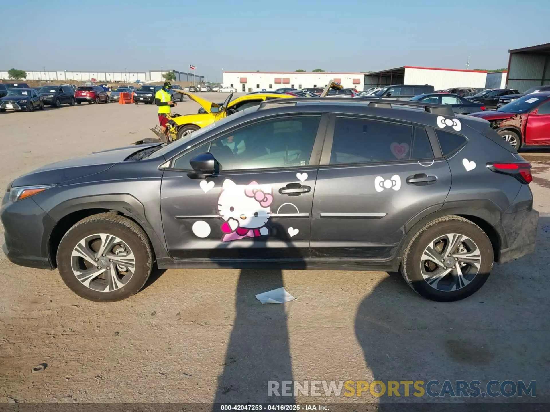 14 Photograph of a damaged car JF2GUADC6R8861275 SUBARU CROSSTREK 2024