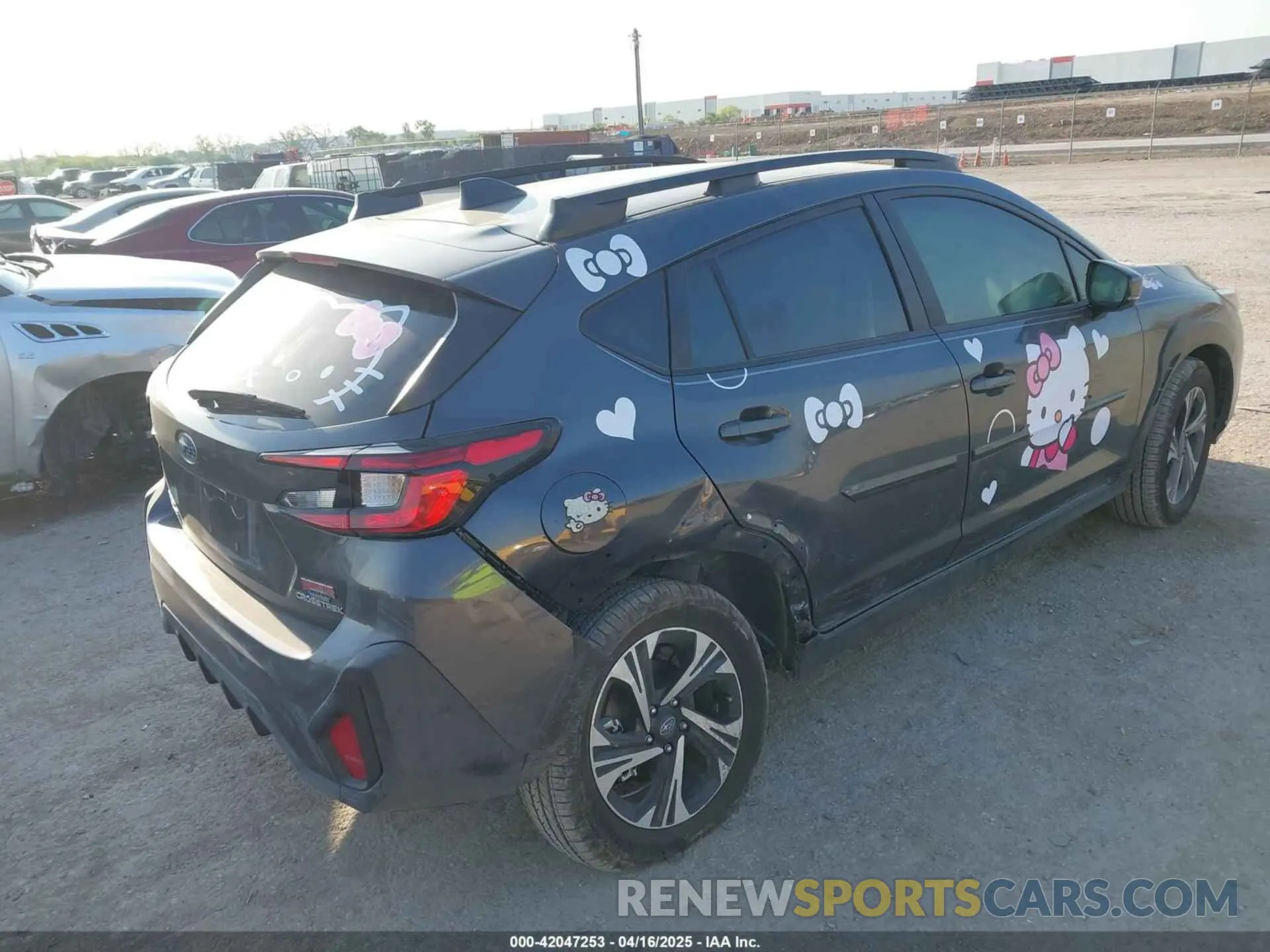 4 Photograph of a damaged car JF2GUADC6R8861275 SUBARU CROSSTREK 2024