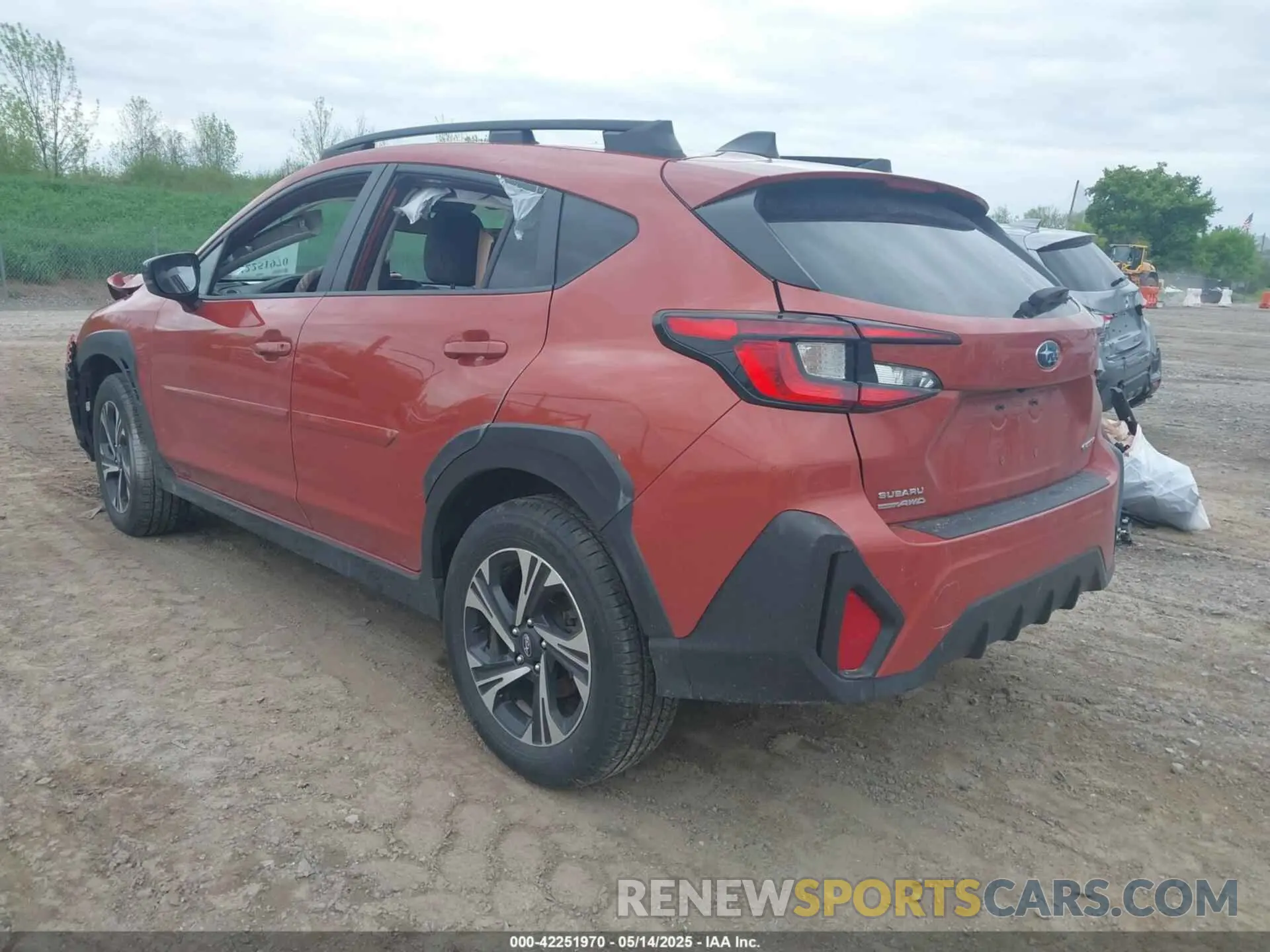 3 Photograph of a damaged car JF2GUADC6RH302552 SUBARU CROSSTREK 2024