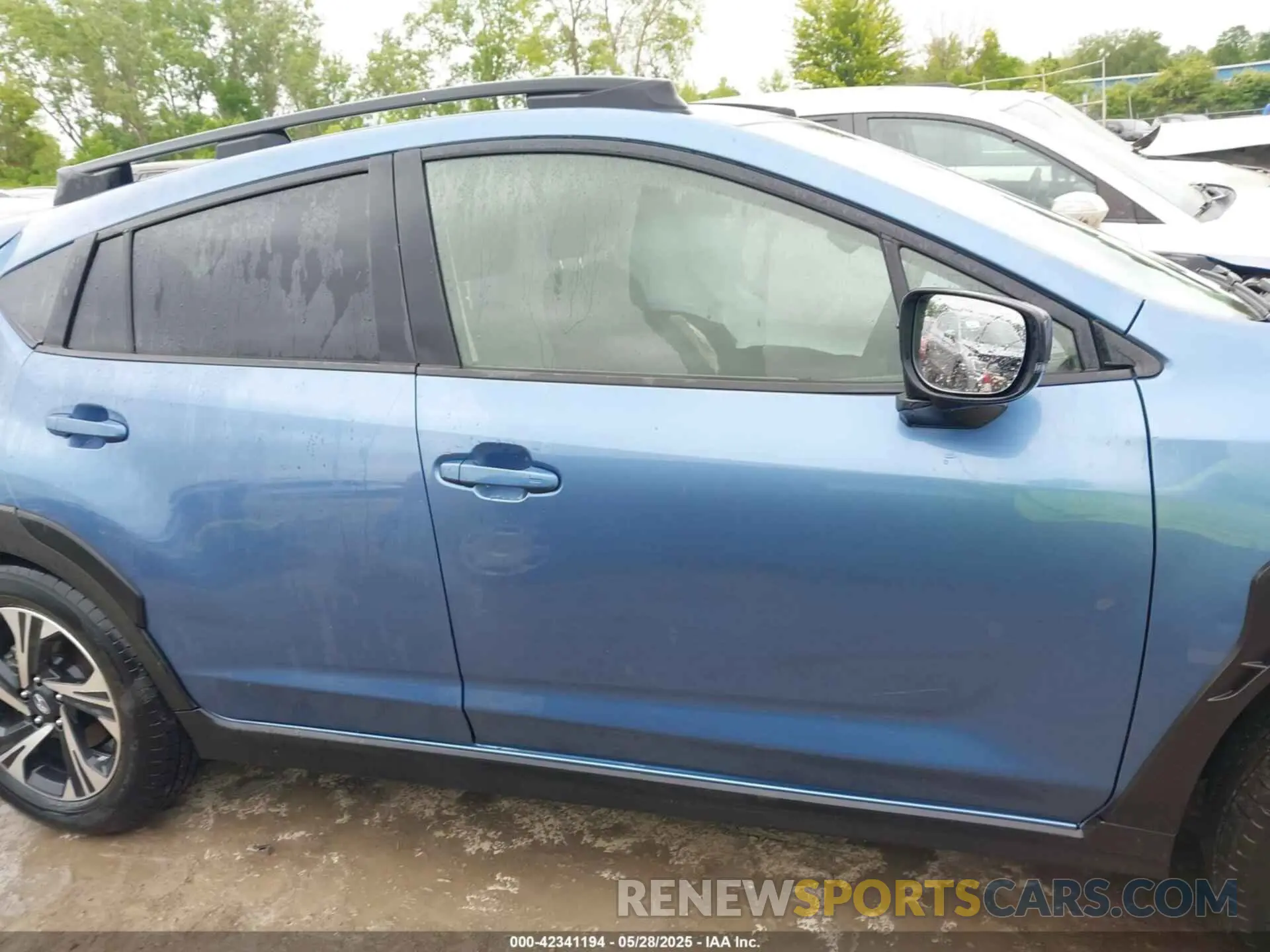 13 Photograph of a damaged car JF2GUADC6RH338290 SUBARU CROSSTREK 2024