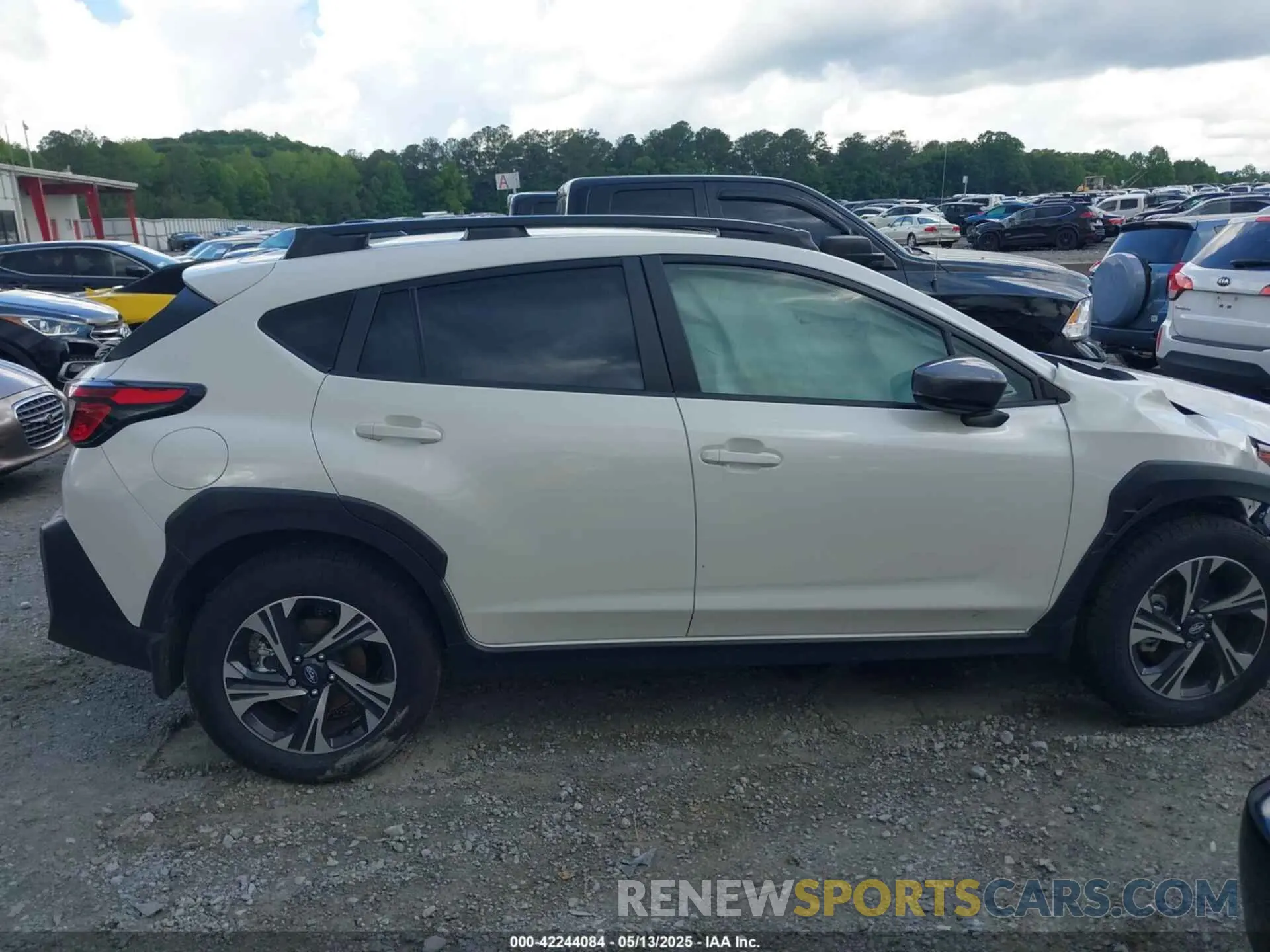 12 Photograph of a damaged car JF2GUADC6RH343456 SUBARU CROSSTREK 2024
