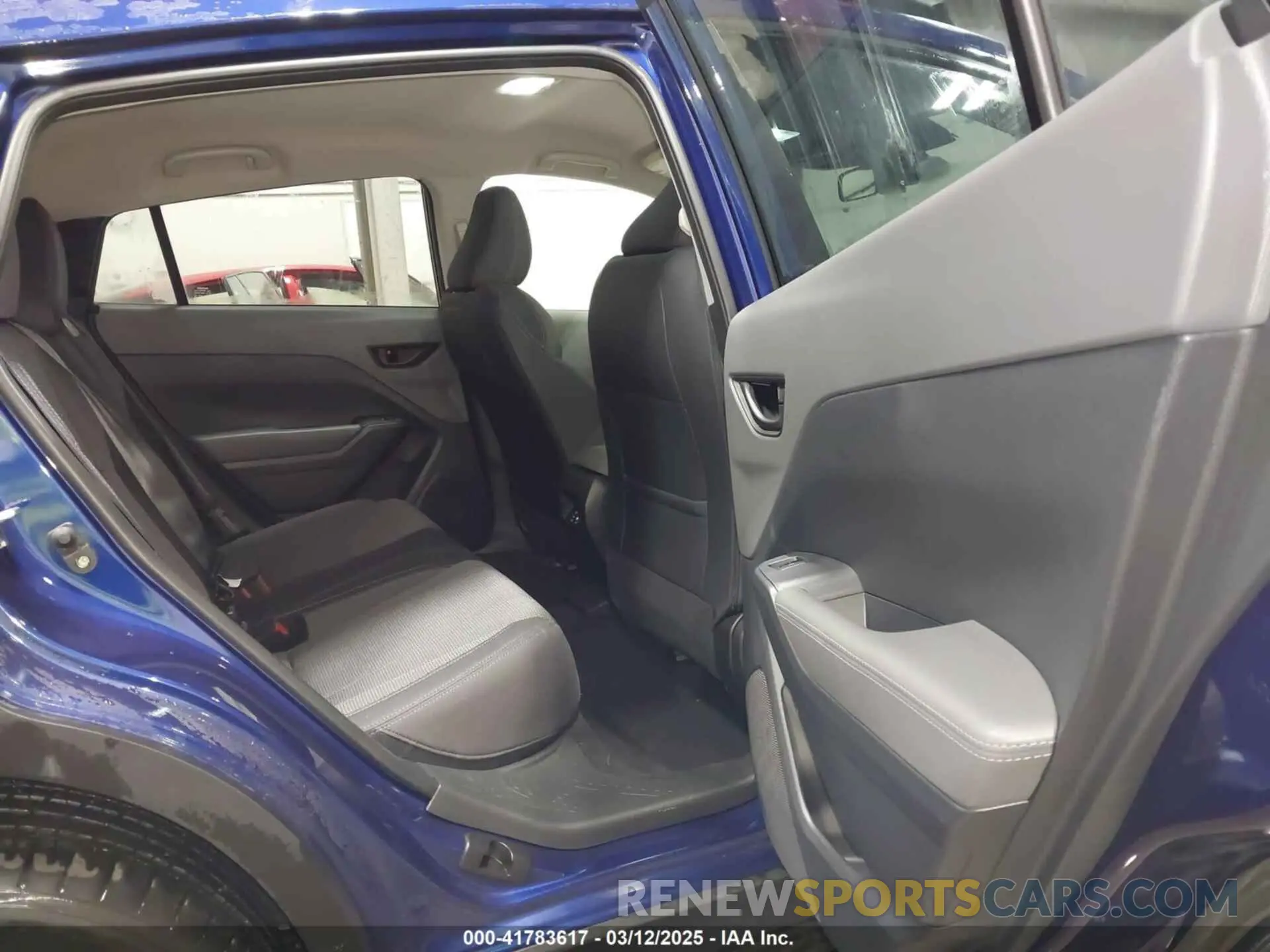 8 Photograph of a damaged car JF2GUADC7R8875525 SUBARU CROSSTREK 2024