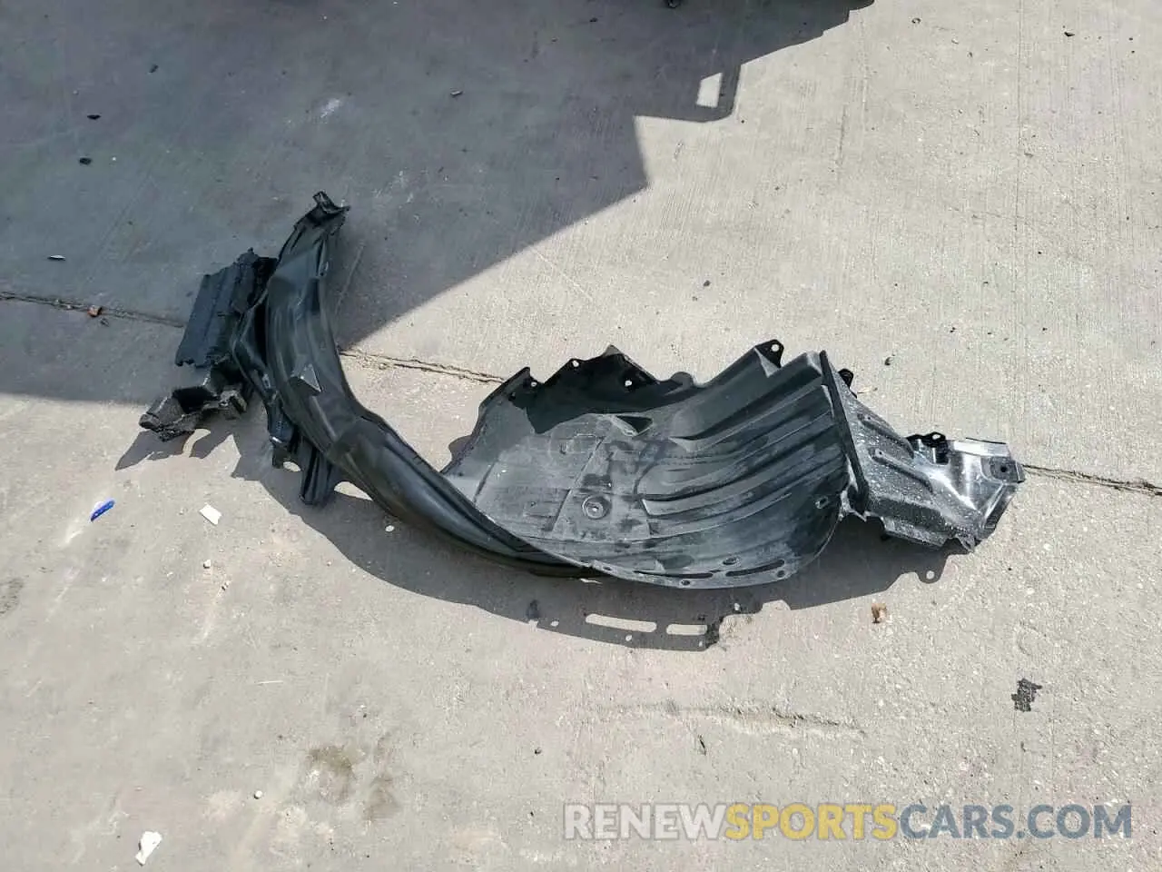 13 Photograph of a damaged car JF2GUADC7R8906823 SUBARU CROSSTREK 2024