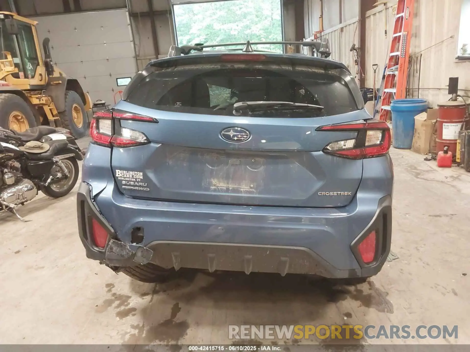 17 Photograph of a damaged car JF2GUADC7RH885407 SUBARU CROSSTREK 2024