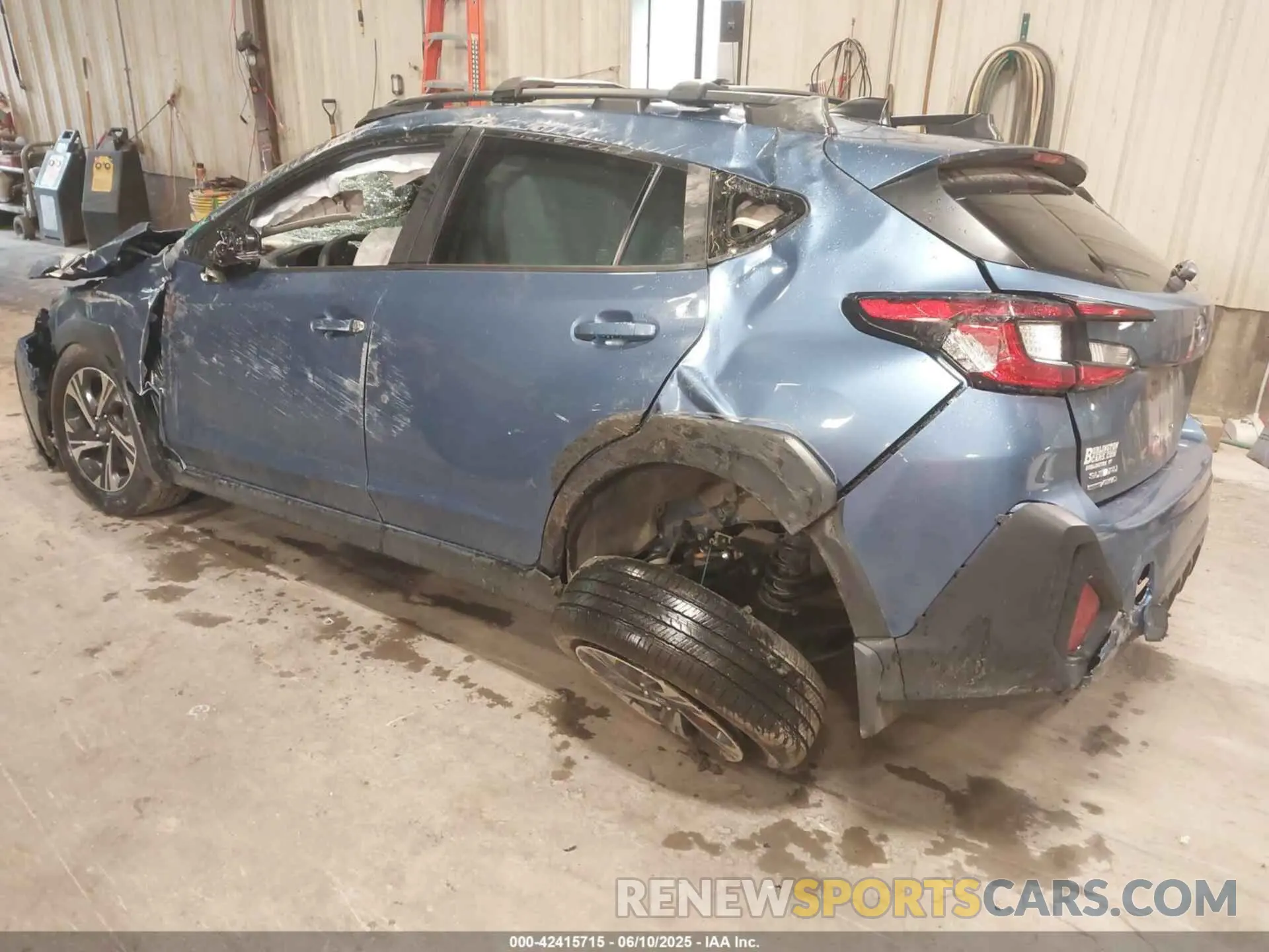 3 Photograph of a damaged car JF2GUADC7RH885407 SUBARU CROSSTREK 2024
