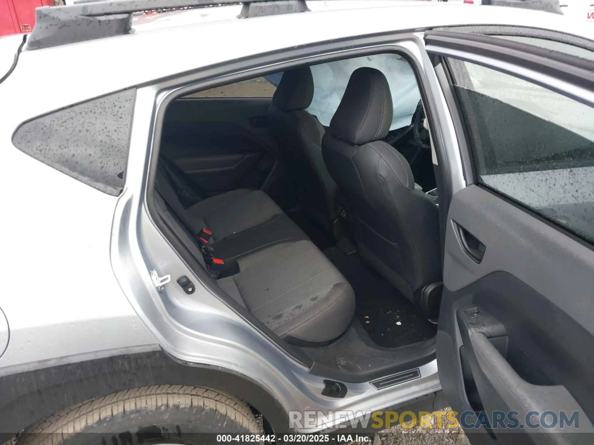 8 Photograph of a damaged car JF2GUADC7RH901248 SUBARU CROSSTREK 2024