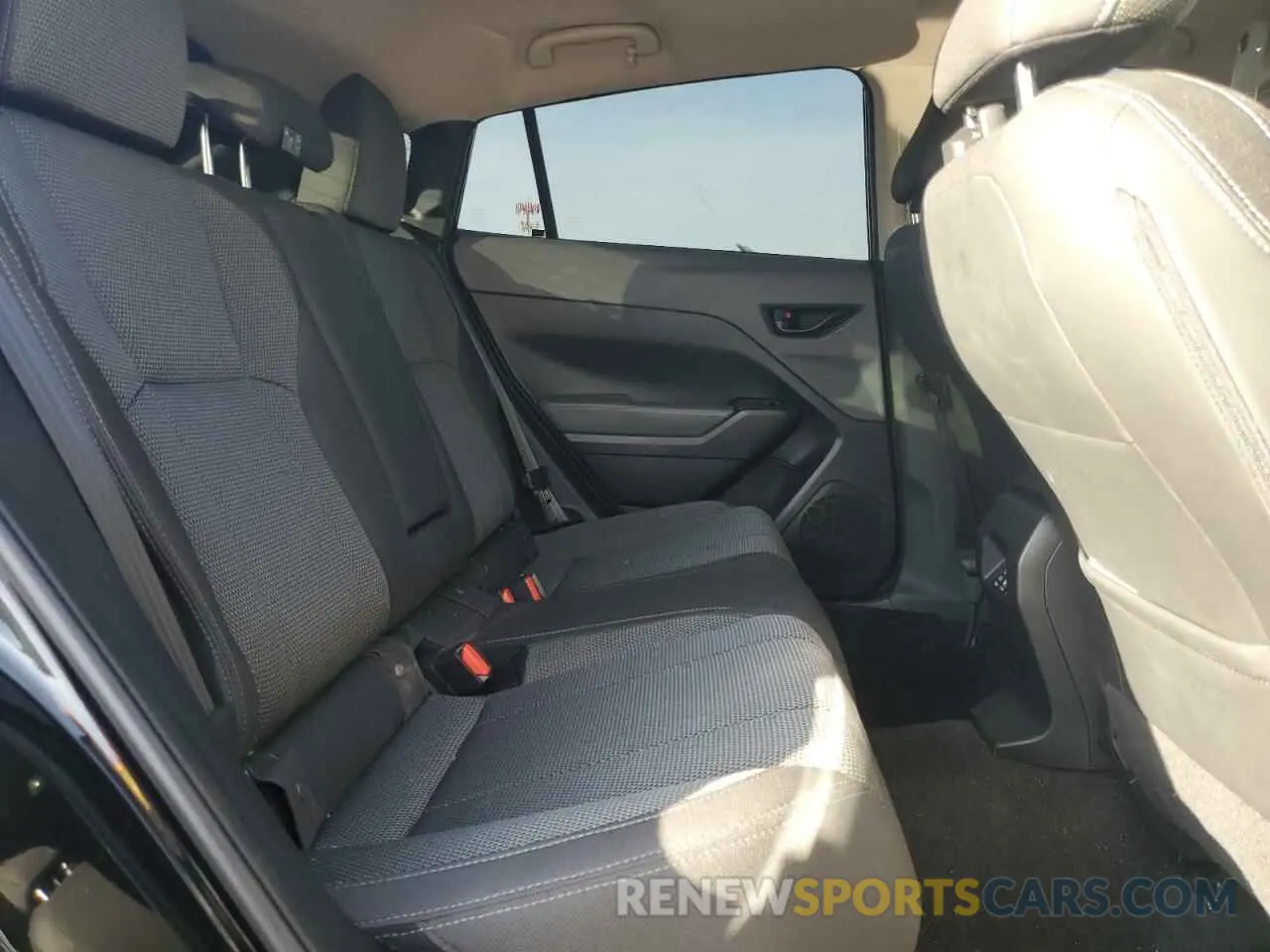 10 Photograph of a damaged car JF2GUADC8R8295183 SUBARU CROSSTREK 2024