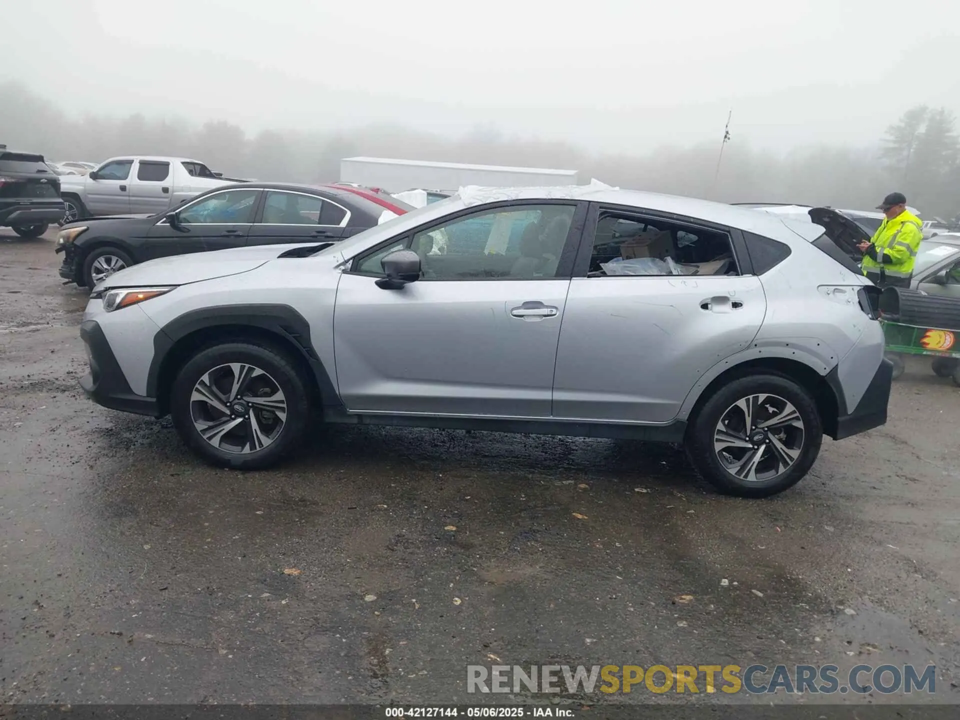 15 Photograph of a damaged car JF2GUADC8RH220645 SUBARU CROSSTREK 2024