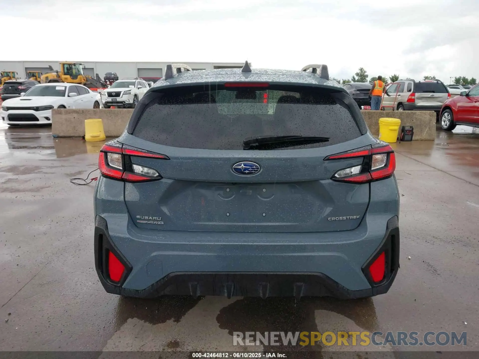 16 Photograph of a damaged car JF2GUADC9R8279865 SUBARU CROSSTREK 2024