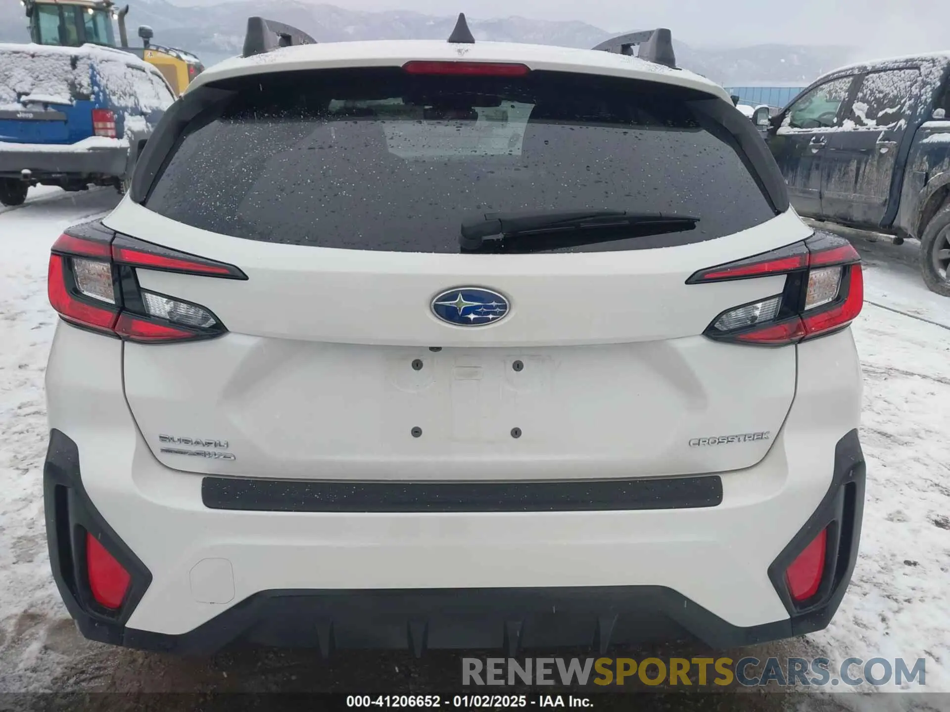 16 Photograph of a damaged car JF2GUADC9RH217656 SUBARU CROSSTREK 2024