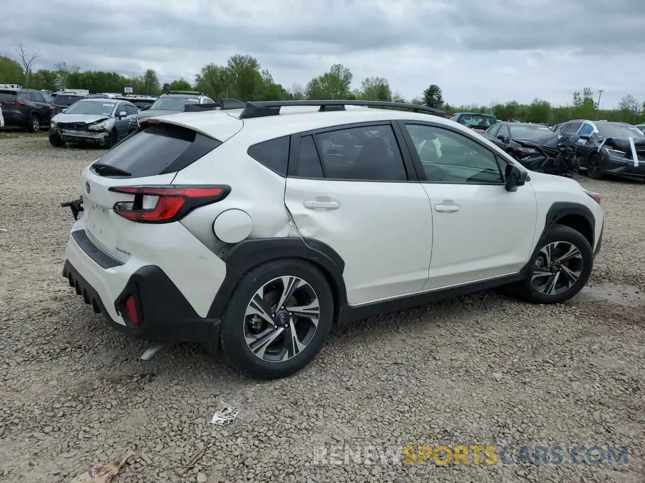 3 Photograph of a damaged car JF2GUADCXR8206018 SUBARU CROSSTREK 2024