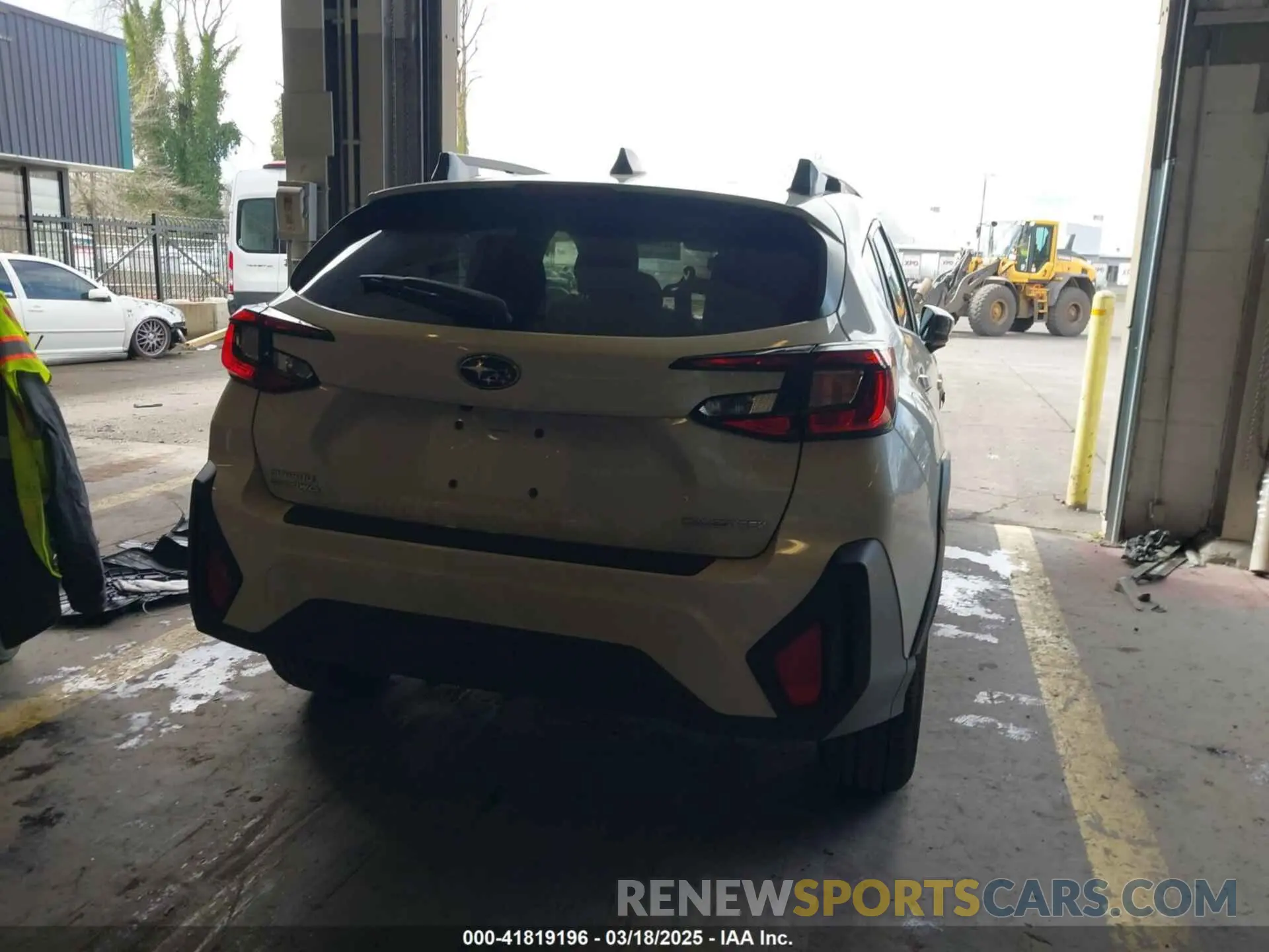 16 Photograph of a damaged car JF2GUADCXR8877463 SUBARU CROSSTREK 2024