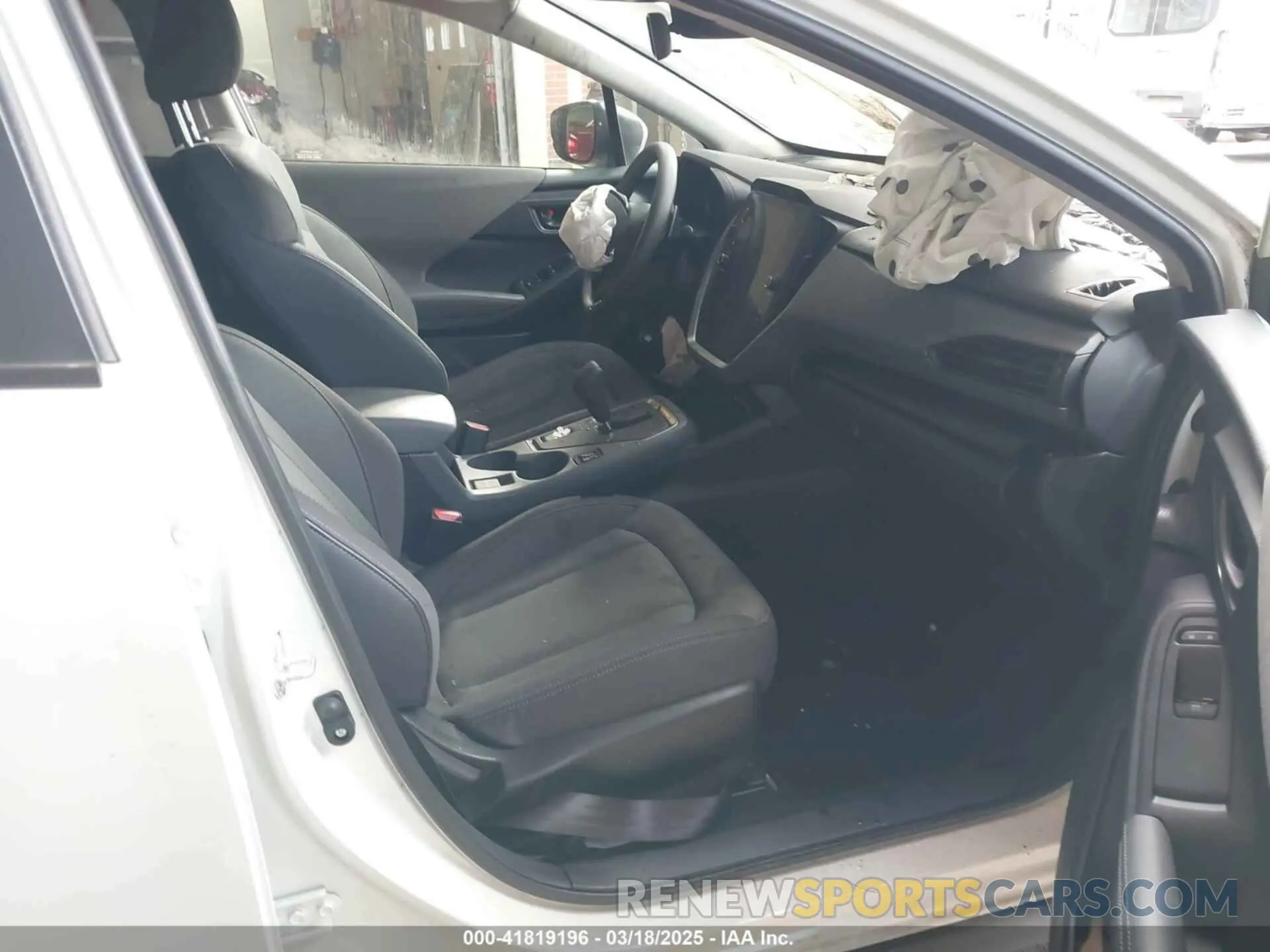 5 Photograph of a damaged car JF2GUADCXR8877463 SUBARU CROSSTREK 2024