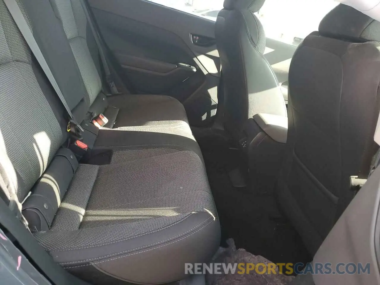 11 Photograph of a damaged car JF2GUADCXRH289370 SUBARU CROSSTREK 2024