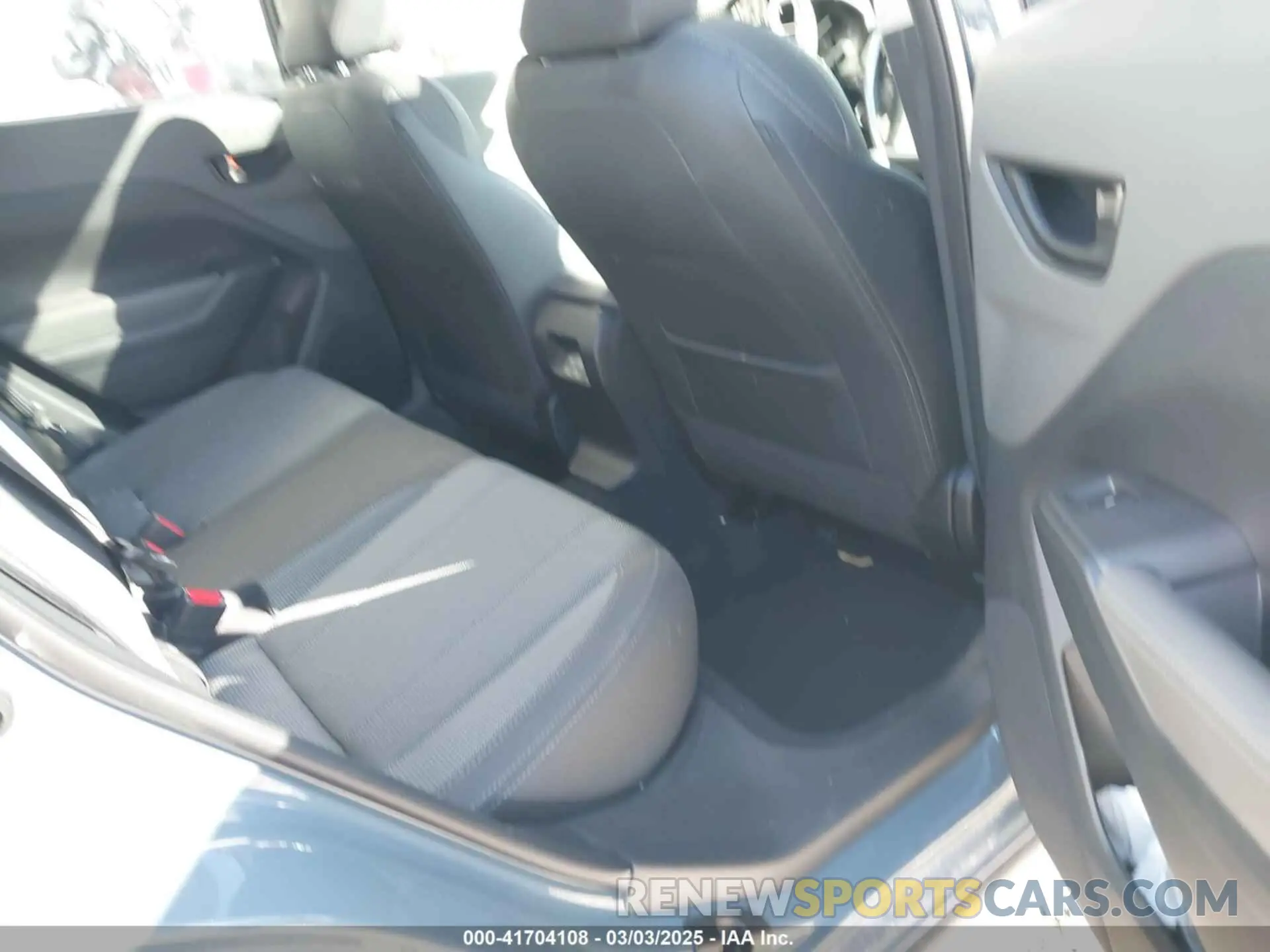 8 Photograph of a damaged car JF2GUADCXRH339314 SUBARU CROSSTREK 2024