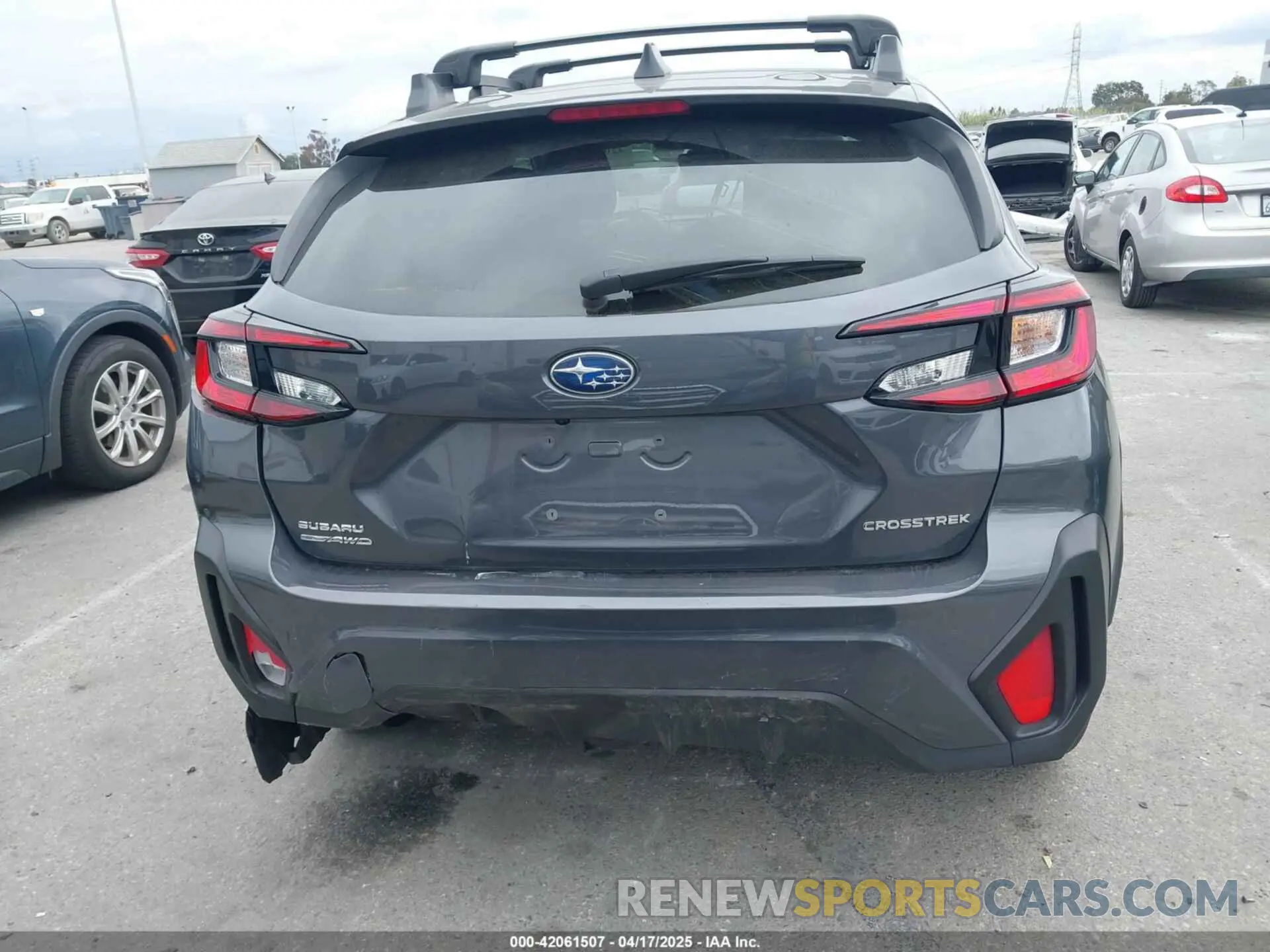 16 Photograph of a damaged car JF2GUADCXRH370434 SUBARU CROSSTREK 2024