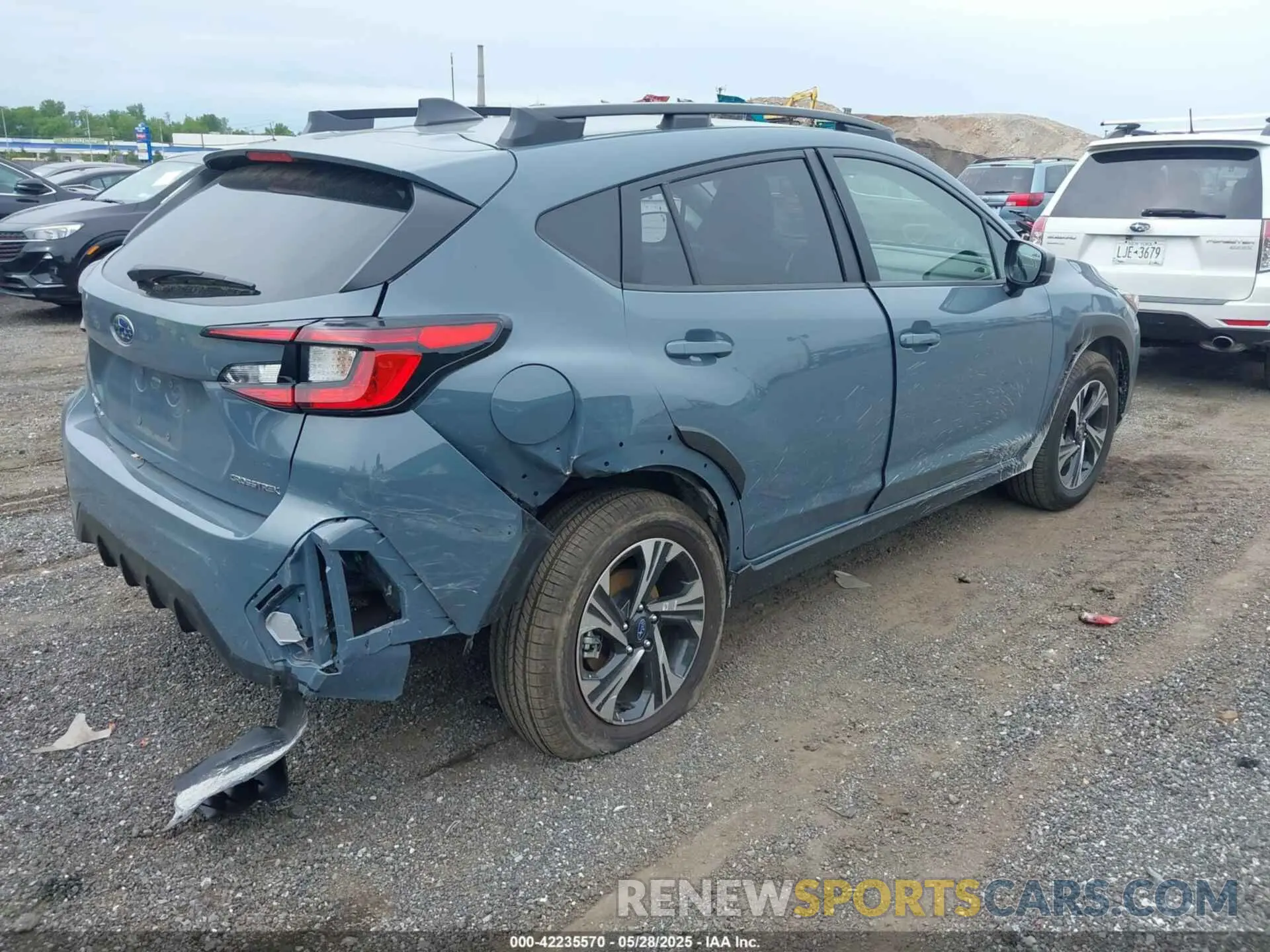 4 Photograph of a damaged car JF2GUADCXRH381174 SUBARU CROSSTREK 2024