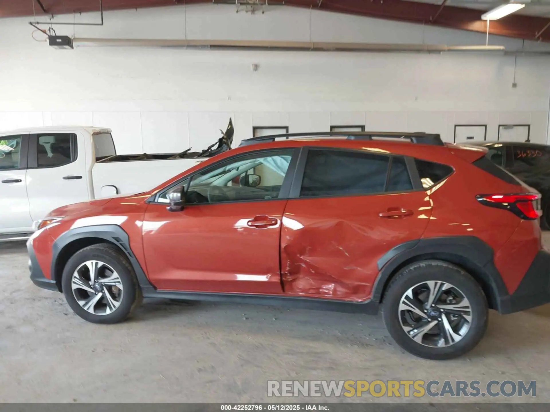 14 Photograph of a damaged car JF2GUADCXRH389615 SUBARU CROSSTREK 2024