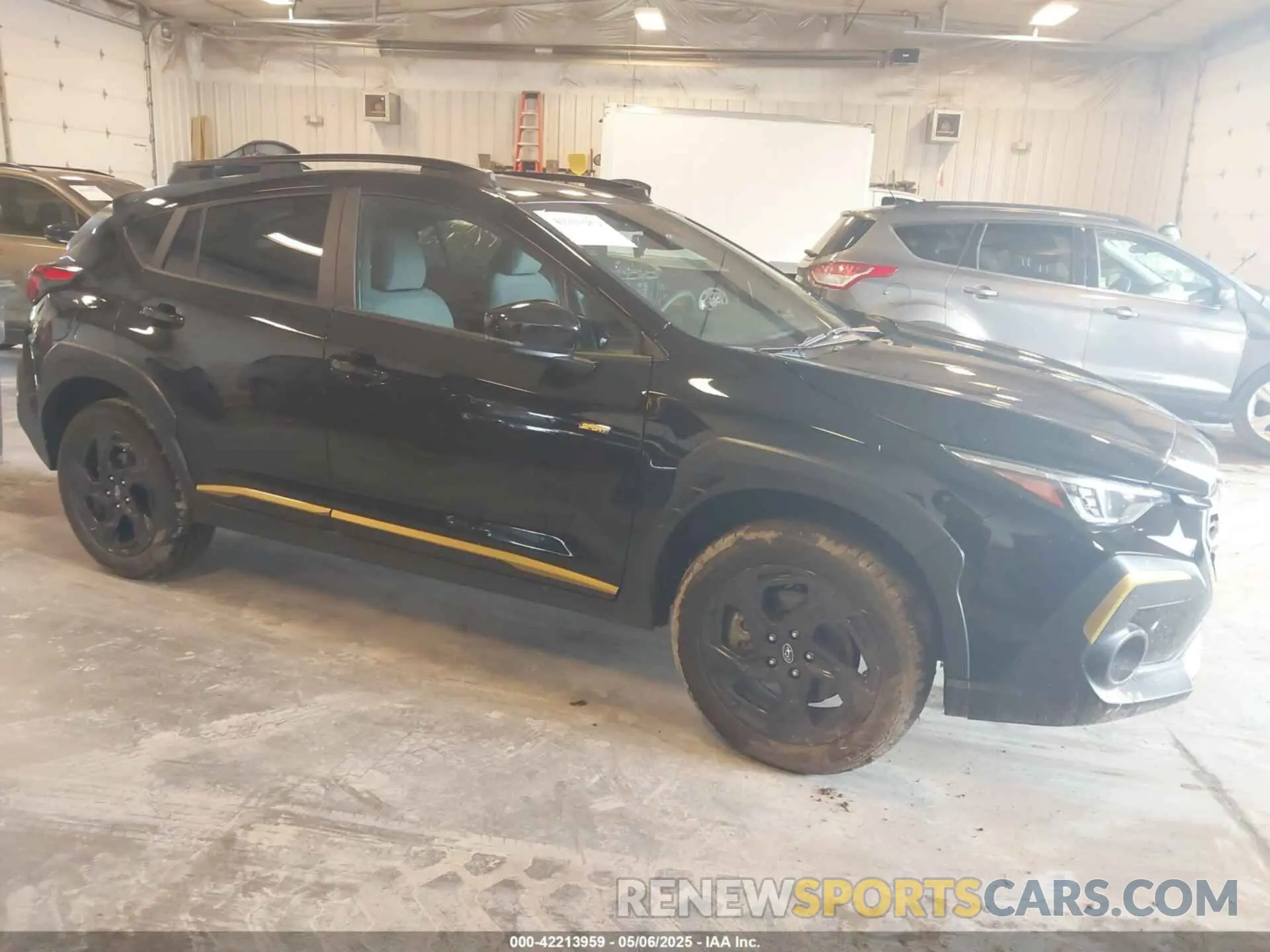 1 Photograph of a damaged car 4S4GUHF68S3718678 SUBARU CROSSTREK 2025