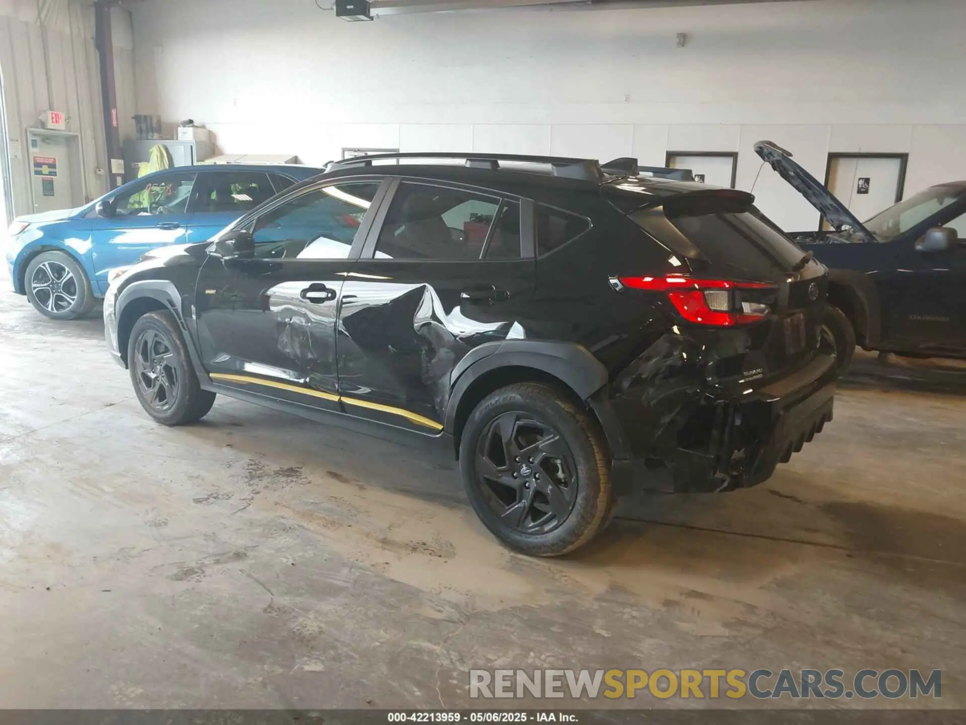 3 Photograph of a damaged car 4S4GUHF68S3718678 SUBARU CROSSTREK 2025