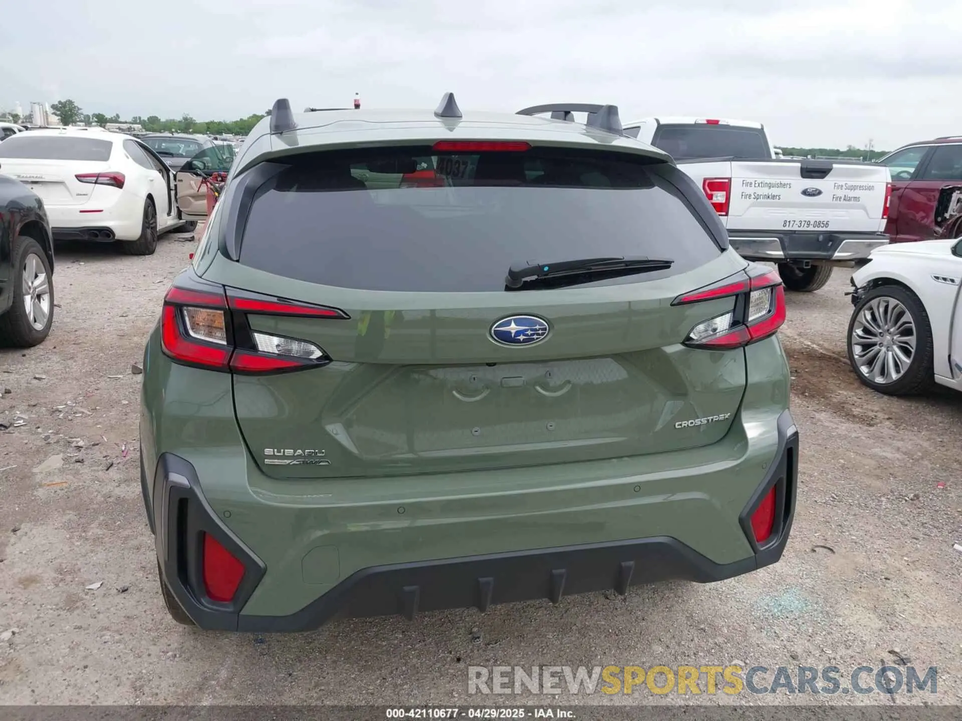 16 Photograph of a damaged car 4S4GUHL61S3702682 SUBARU CROSSTREK 2025