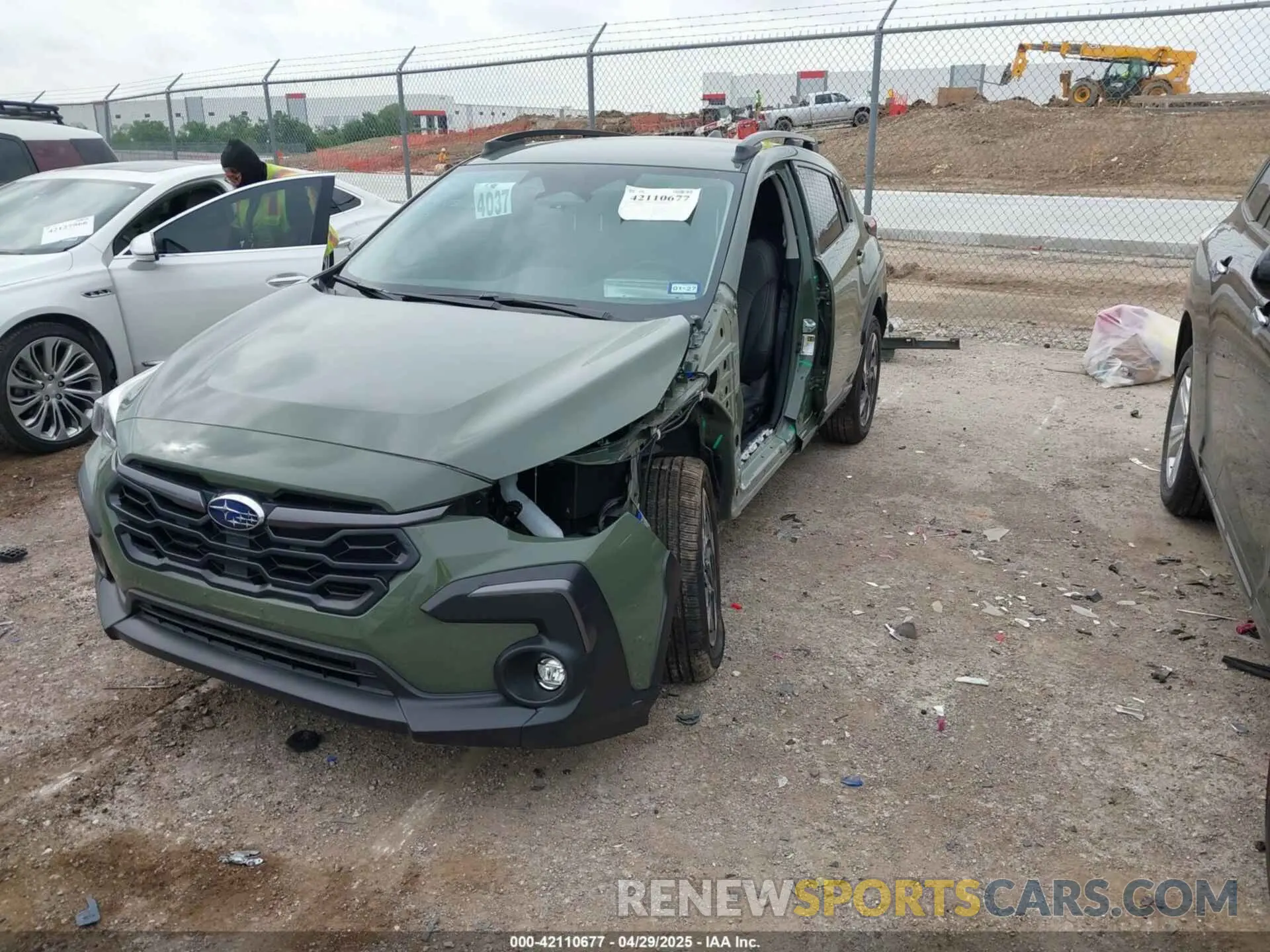 2 Photograph of a damaged car 4S4GUHL61S3702682 SUBARU CROSSTREK 2025