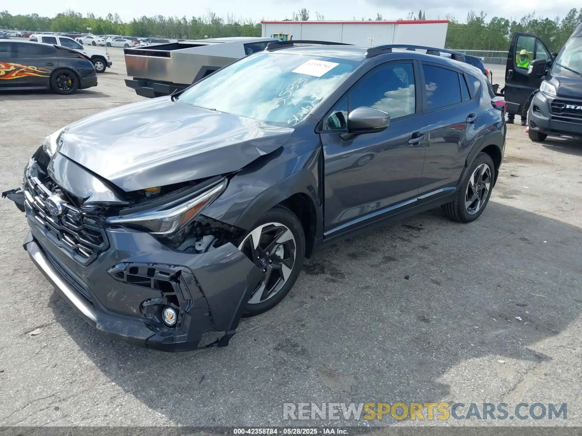 2 Photograph of a damaged car 4S4GUHL67S3733533 SUBARU CROSSTREK 2025