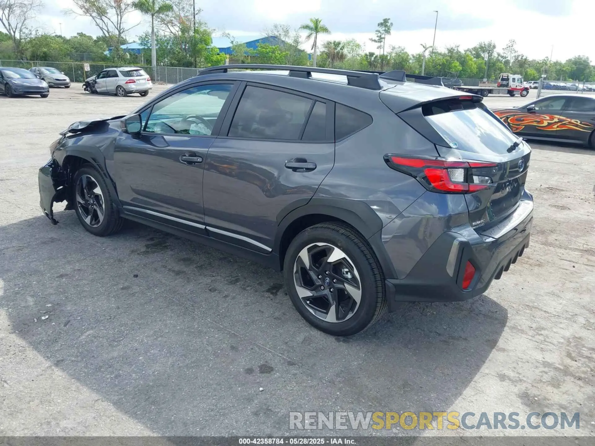3 Photograph of a damaged car 4S4GUHL67S3733533 SUBARU CROSSTREK 2025