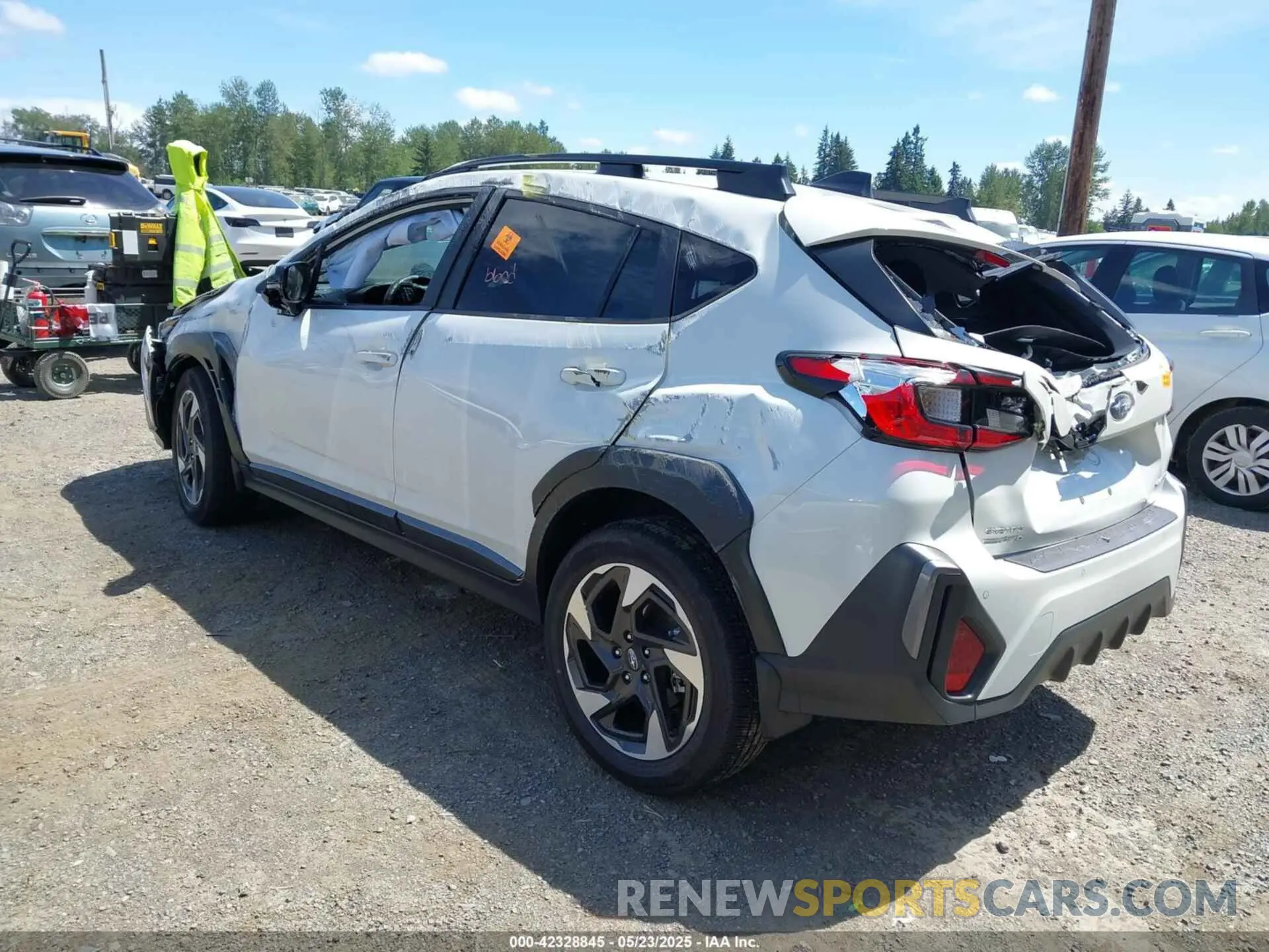 3 Photograph of a damaged car 4S4GUHL69S3700744 SUBARU CROSSTREK 2025