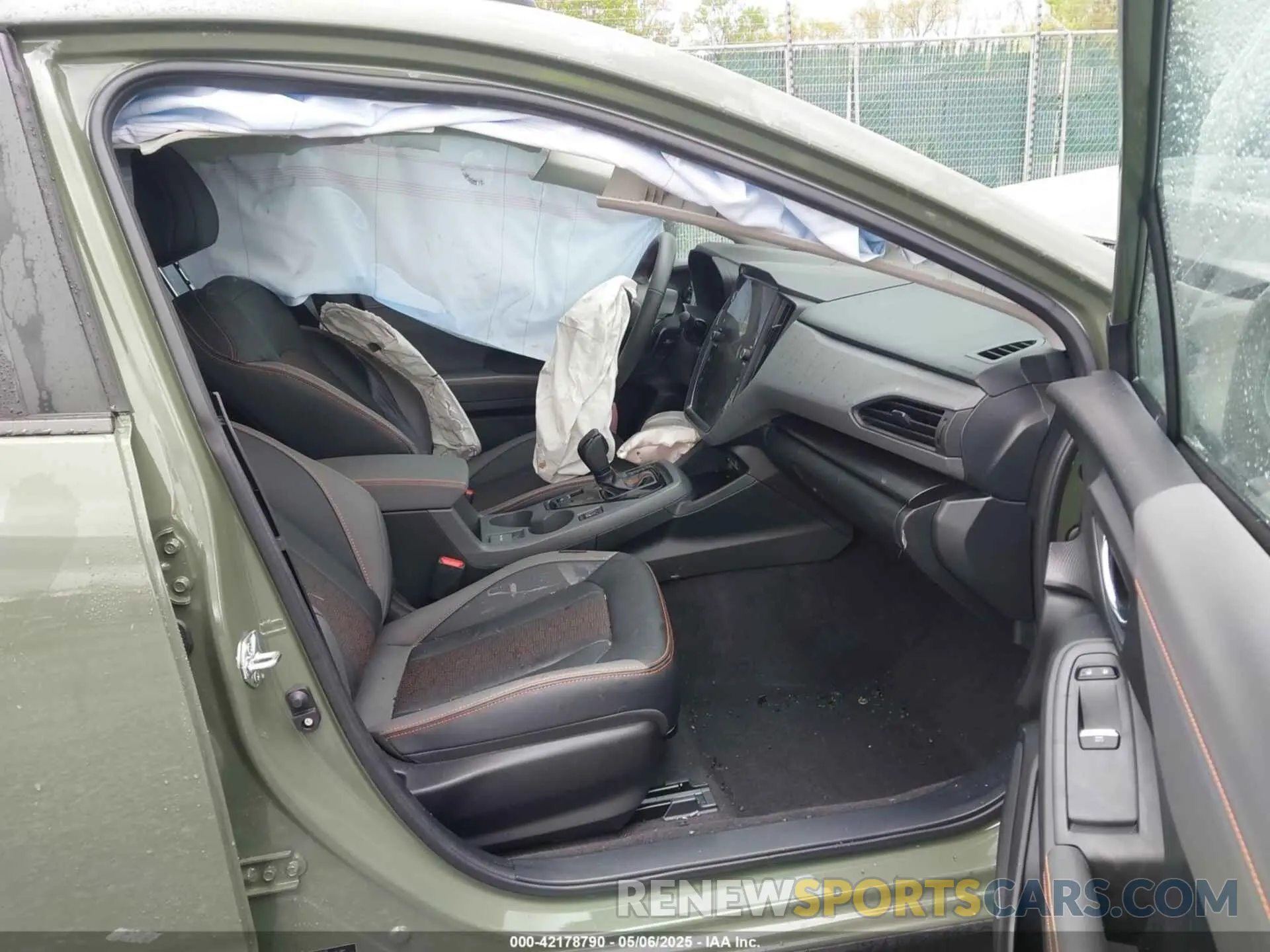 5 Photograph of a damaged car 4S4GUHM63S3733124 SUBARU CROSSTREK 2025