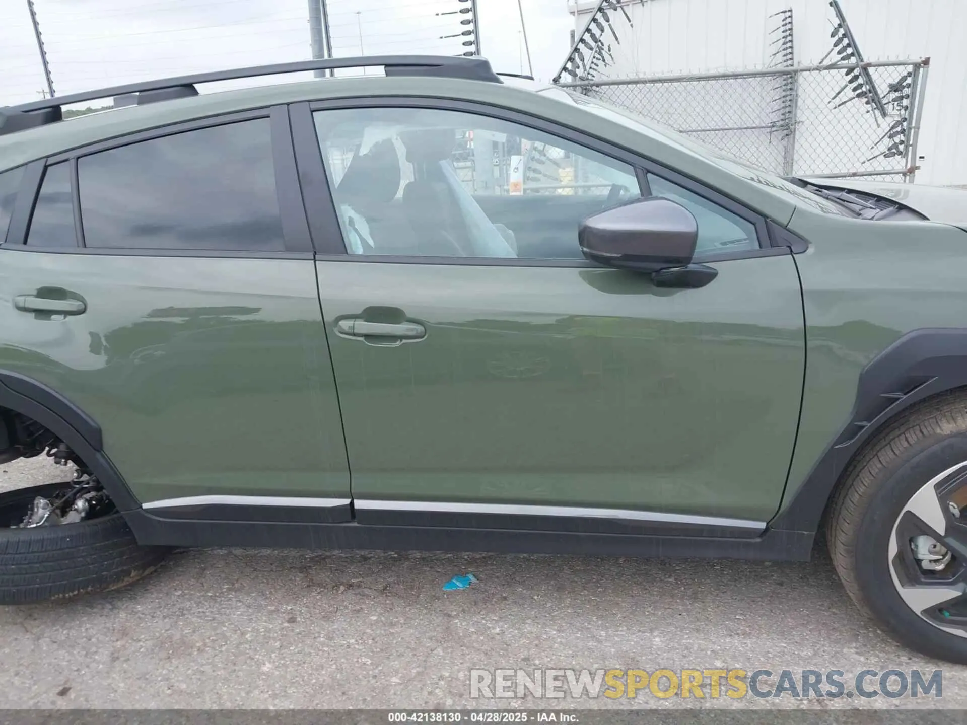 13 Photograph of a damaged car 4S4GUHN6XS3708770 SUBARU CROSSTREK 2025