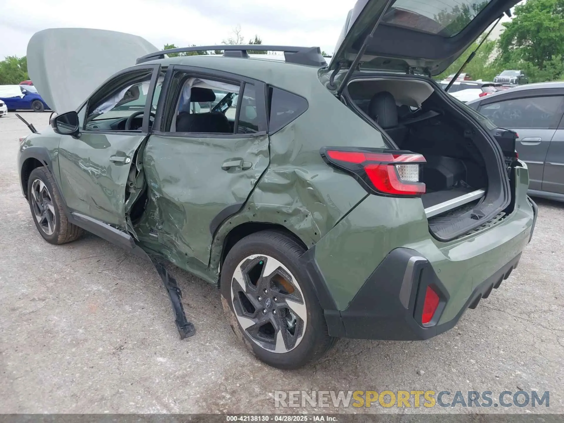 3 Photograph of a damaged car 4S4GUHN6XS3708770 SUBARU CROSSTREK 2025