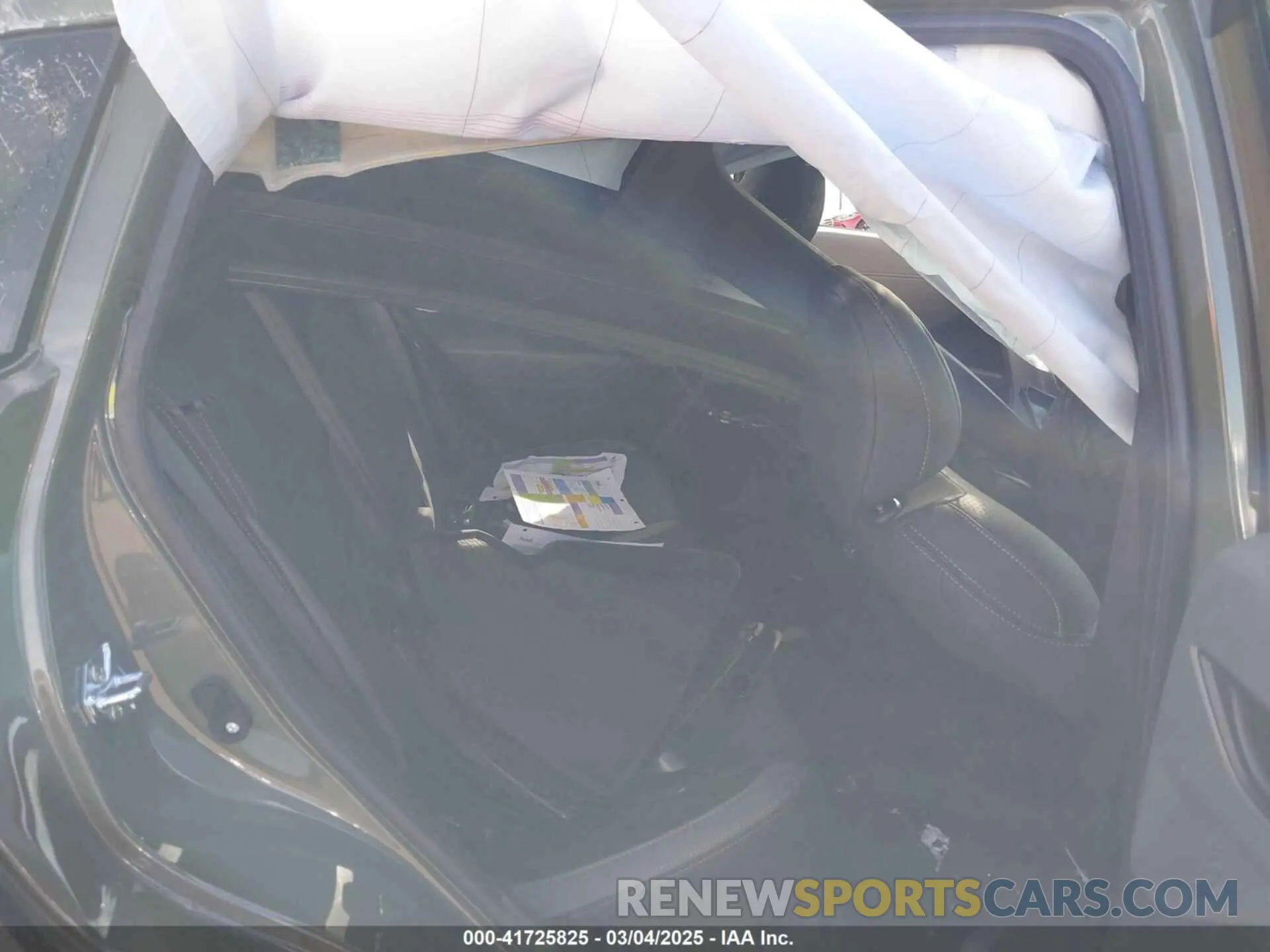 8 Photograph of a damaged car 4S4GUHU66S3701431 SUBARU CROSSTREK 2025