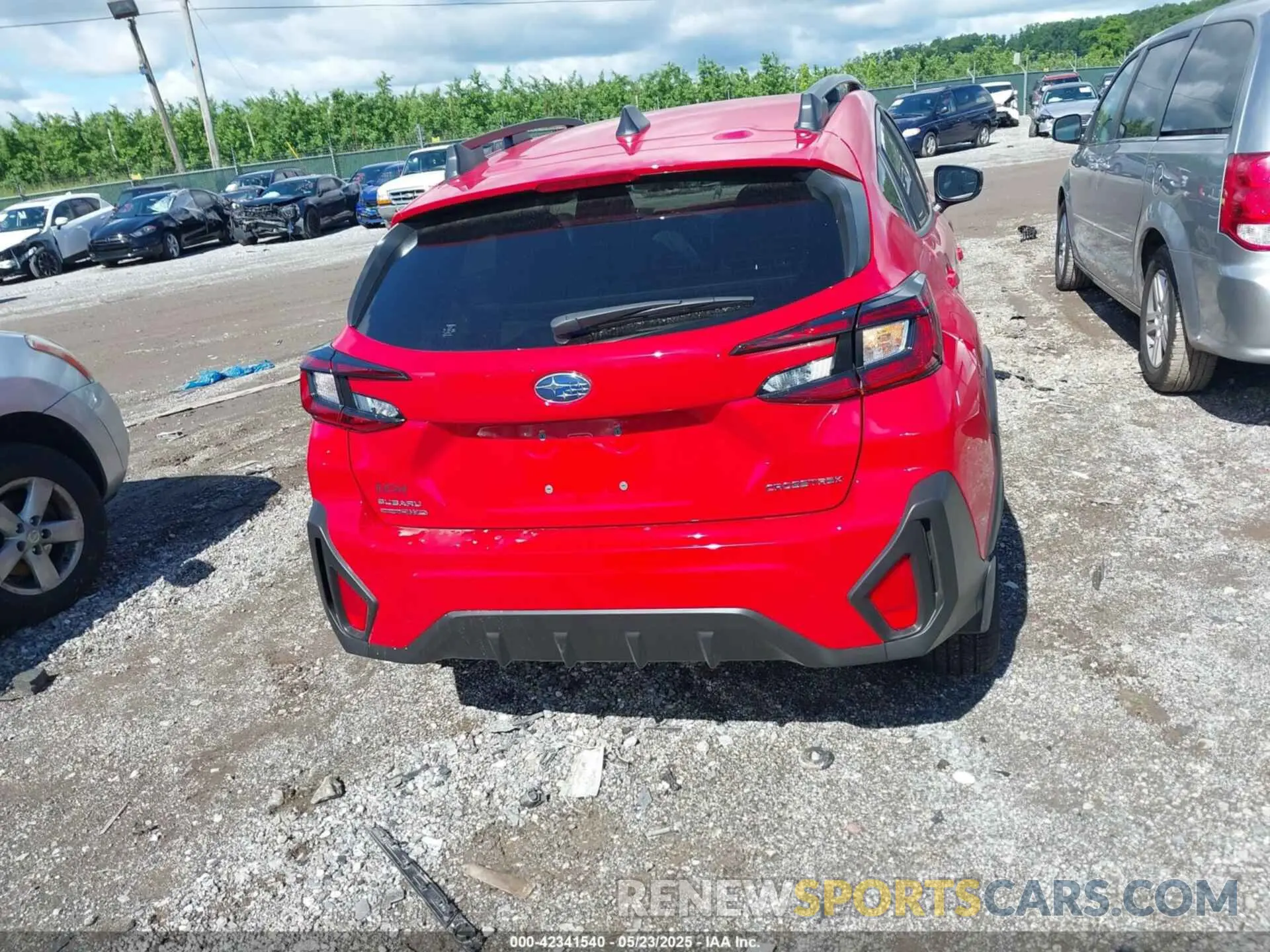 16 Photograph of a damaged car JF2GUHDC8S8247035 SUBARU CROSSTREK 2025