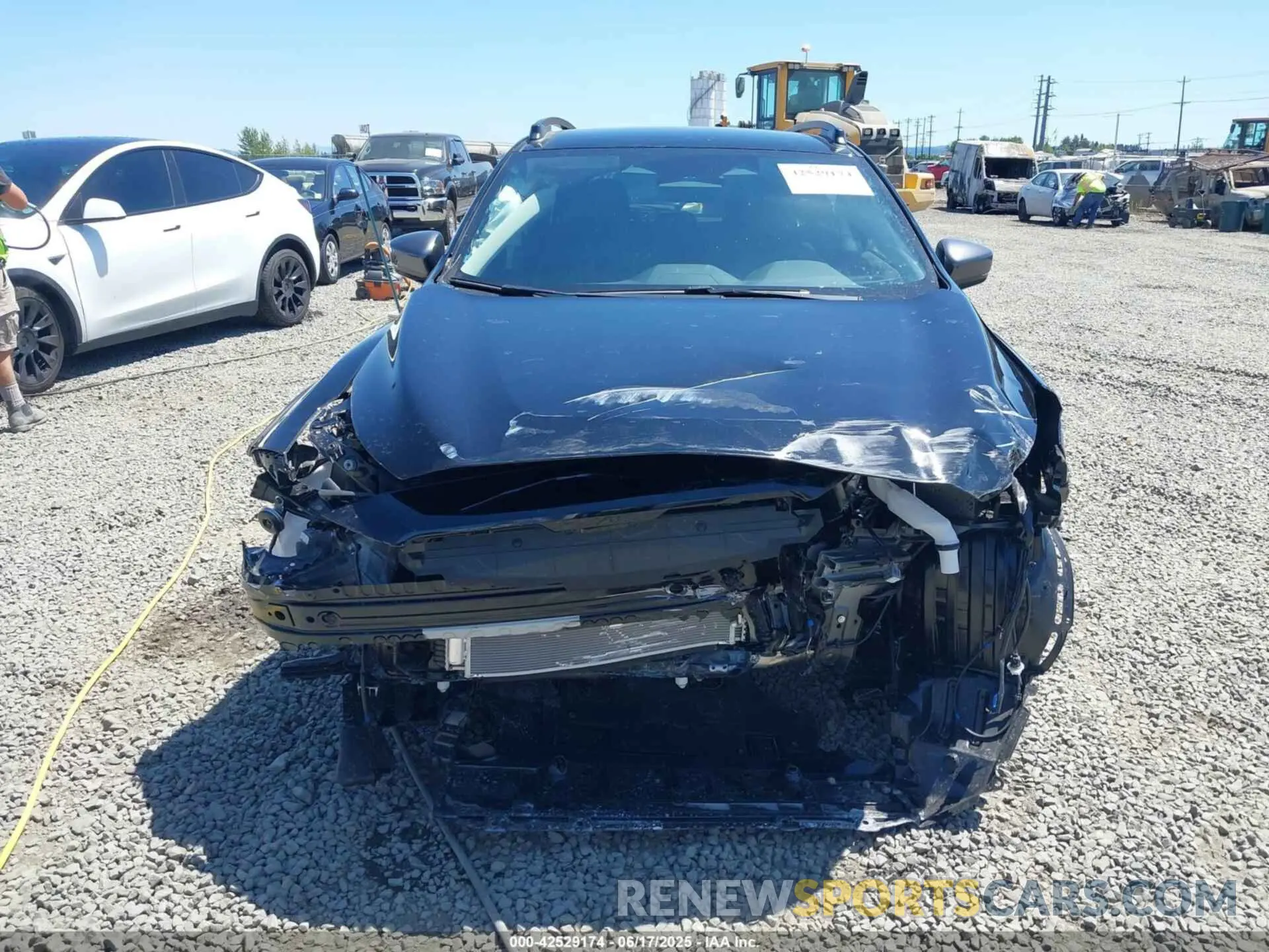 13 Photograph of a damaged car JF2GUHDC9S8255323 SUBARU CROSSTREK 2025